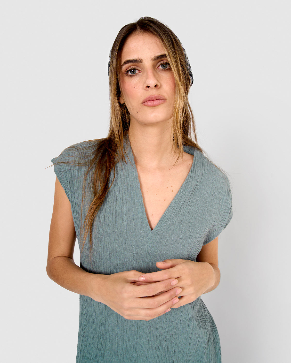 Vestido curto algodão linho verde azulado