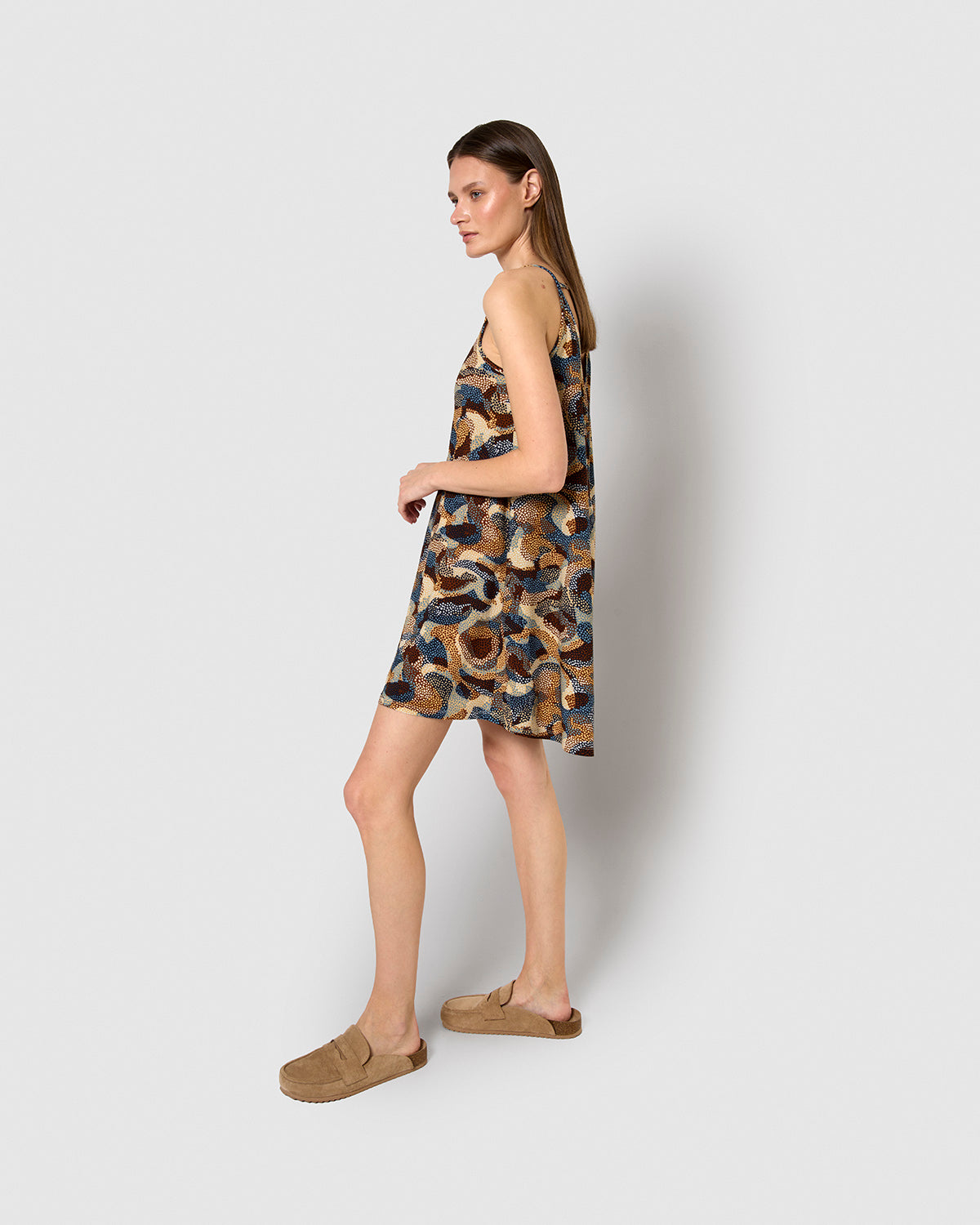 Vestido corto tirantes crepe uliena azul