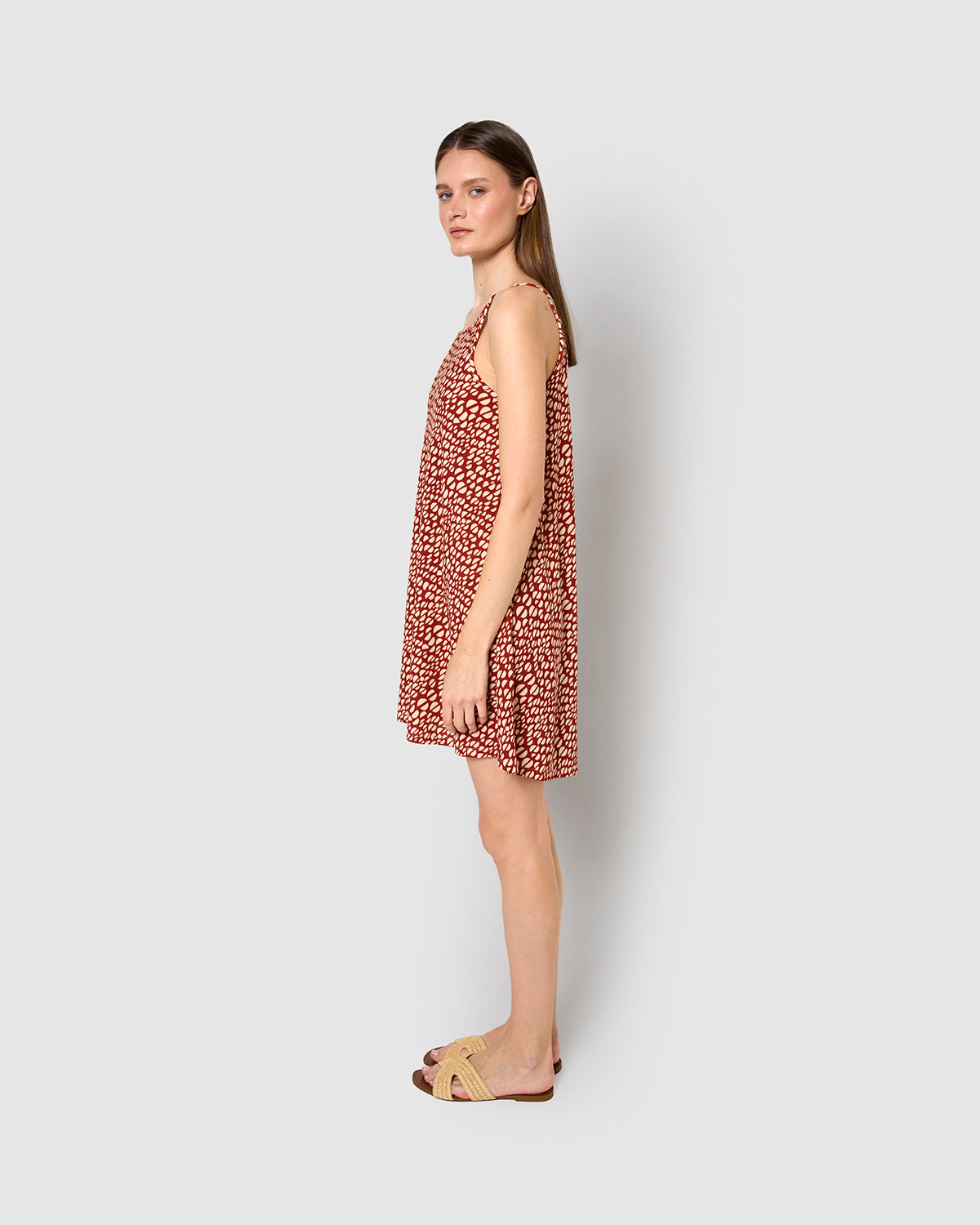 Vestido corto tirantes crepe serum teja