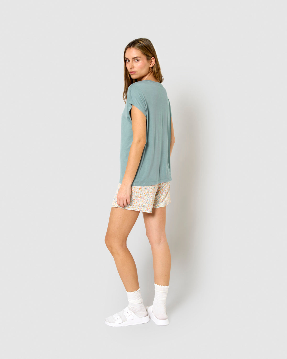 Pijama corto viscosa clarita verde azulado