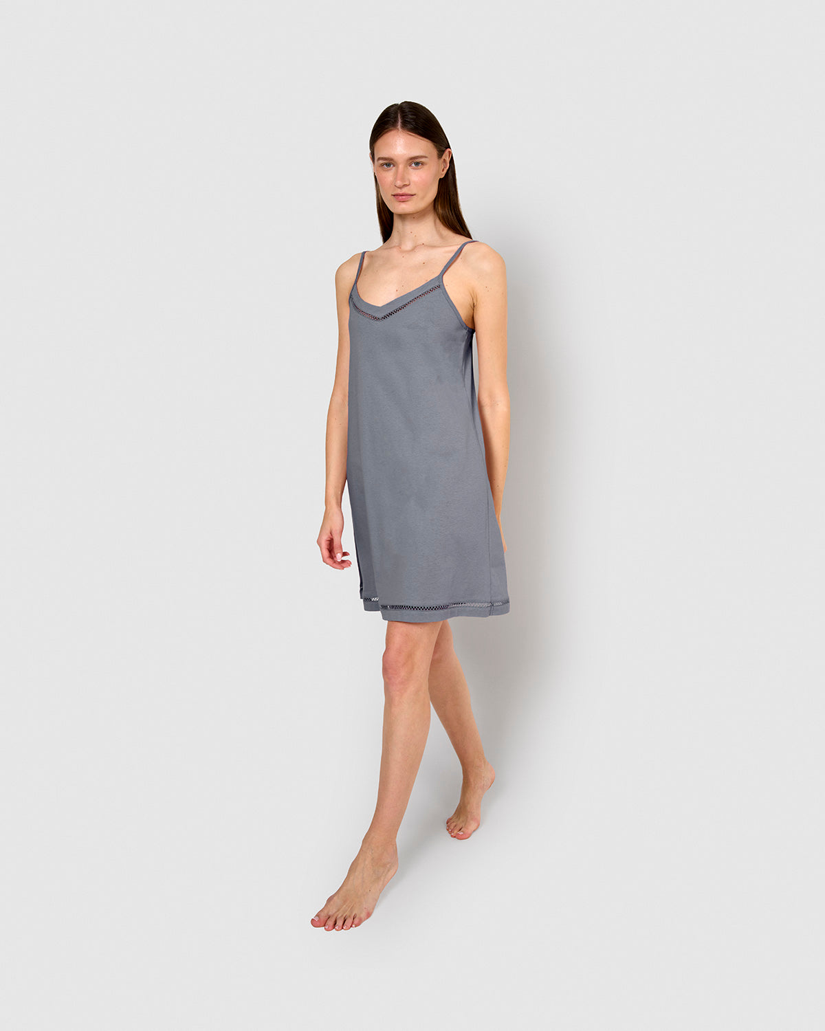 Camisón corto tirantes vainica azul