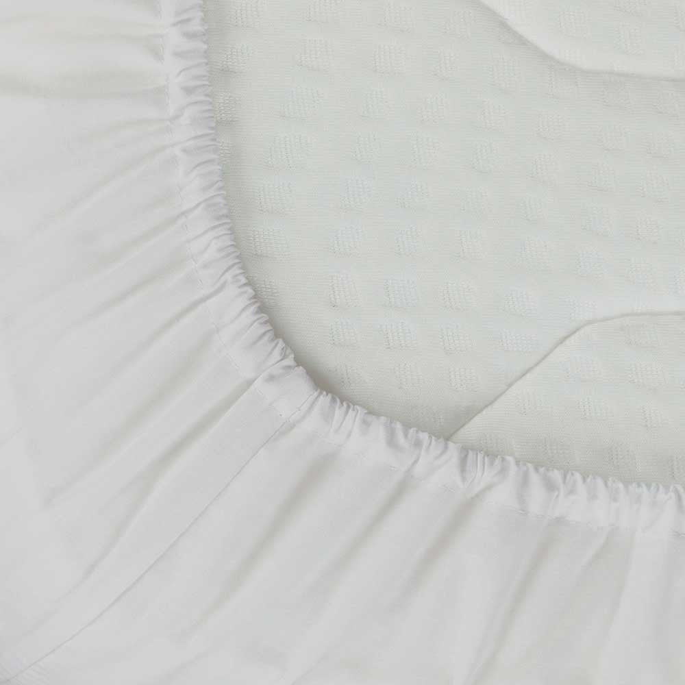 LENZUOLO CON ANGOLI IN POLICOTONE