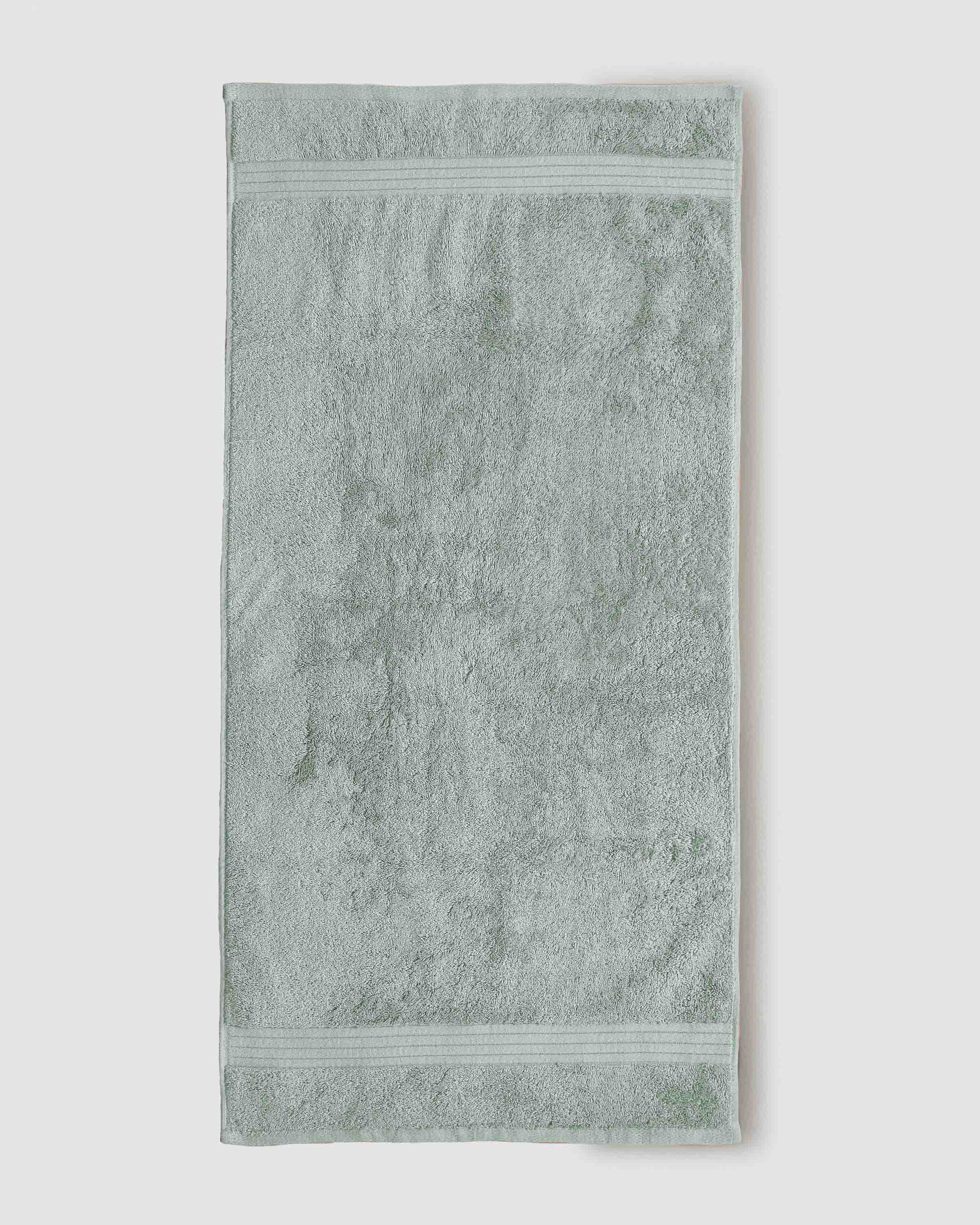 Toalla de baño 700gr cenefa rayas verde keike