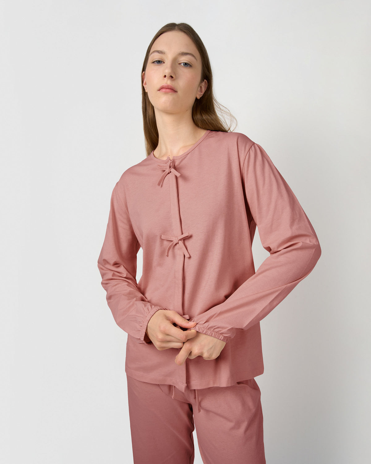 Pijama largo de algodón lazo malva