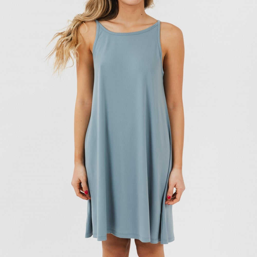 Vestido corto tirantes crepe liso