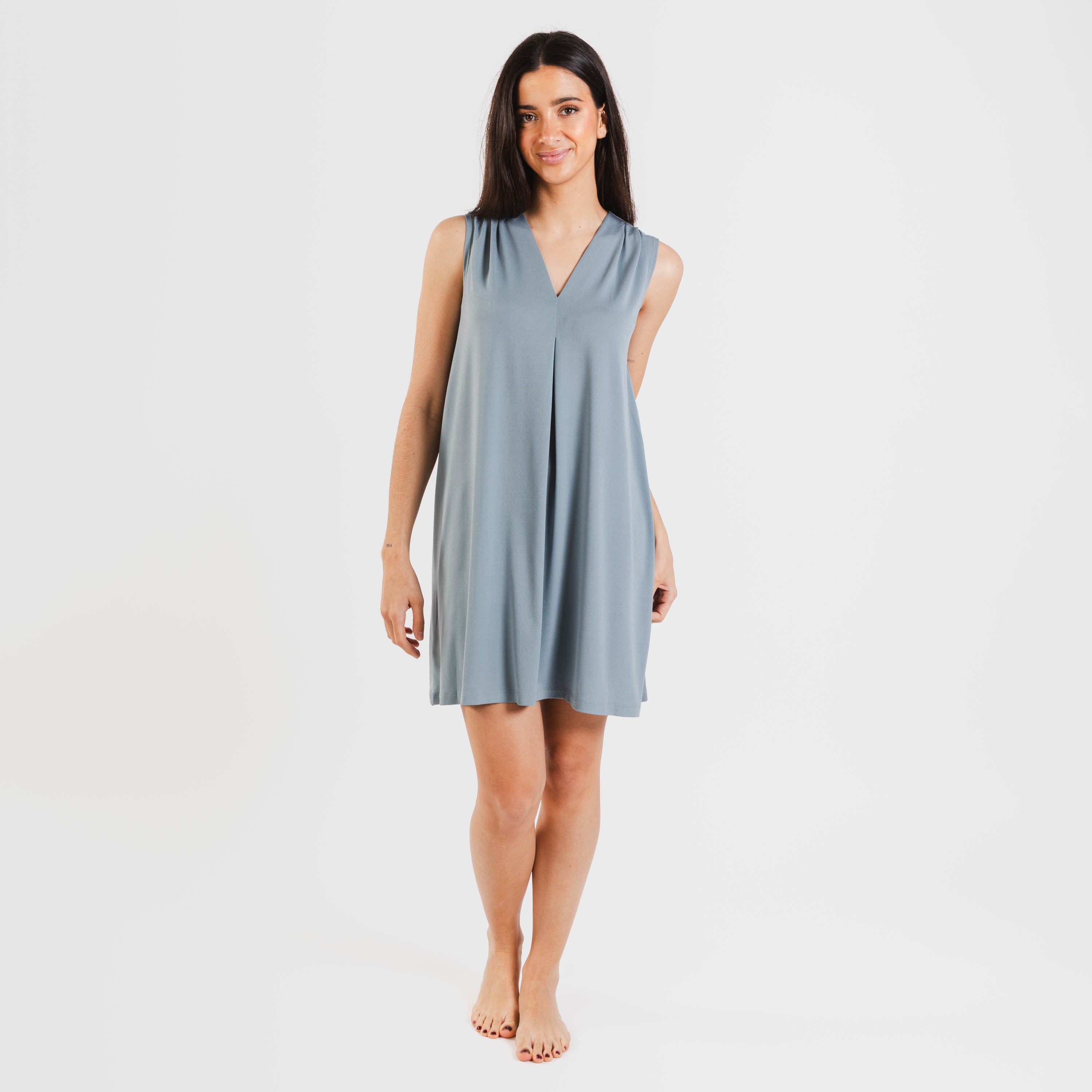 Vestido corto crepe liso