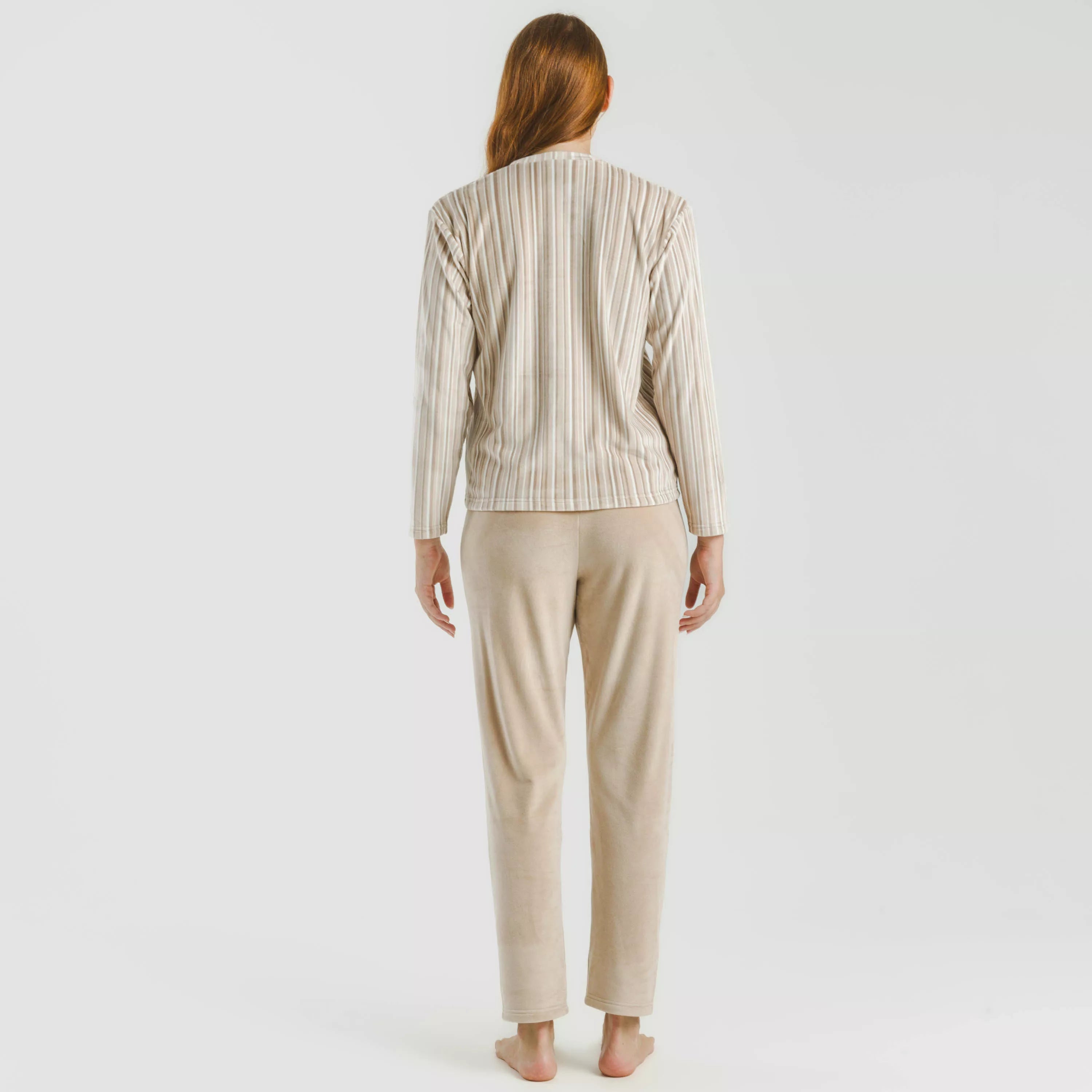 Pijama terciopelo Raya Oli beige