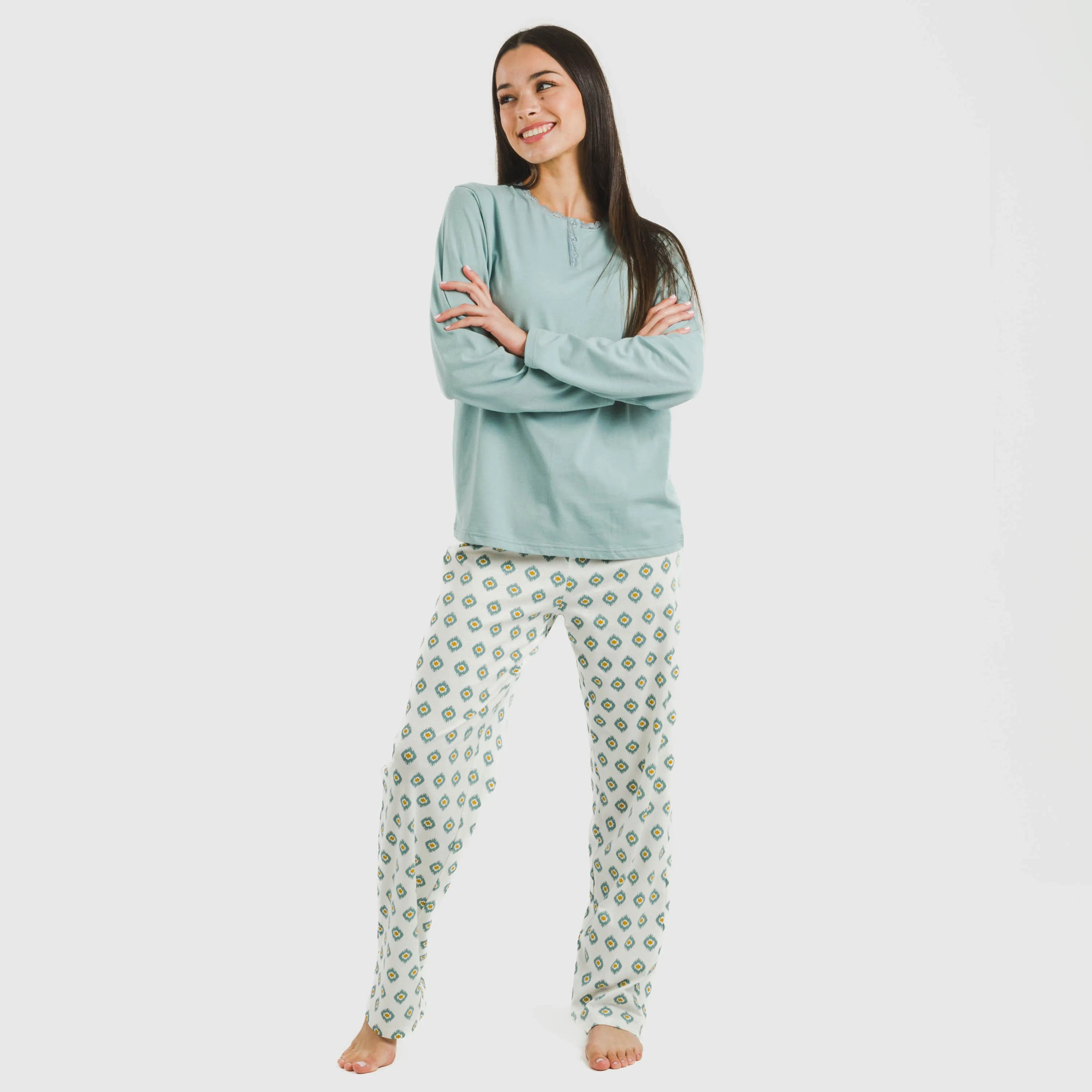 Pijama longo Joy de algodão na cor azul-turquesa.