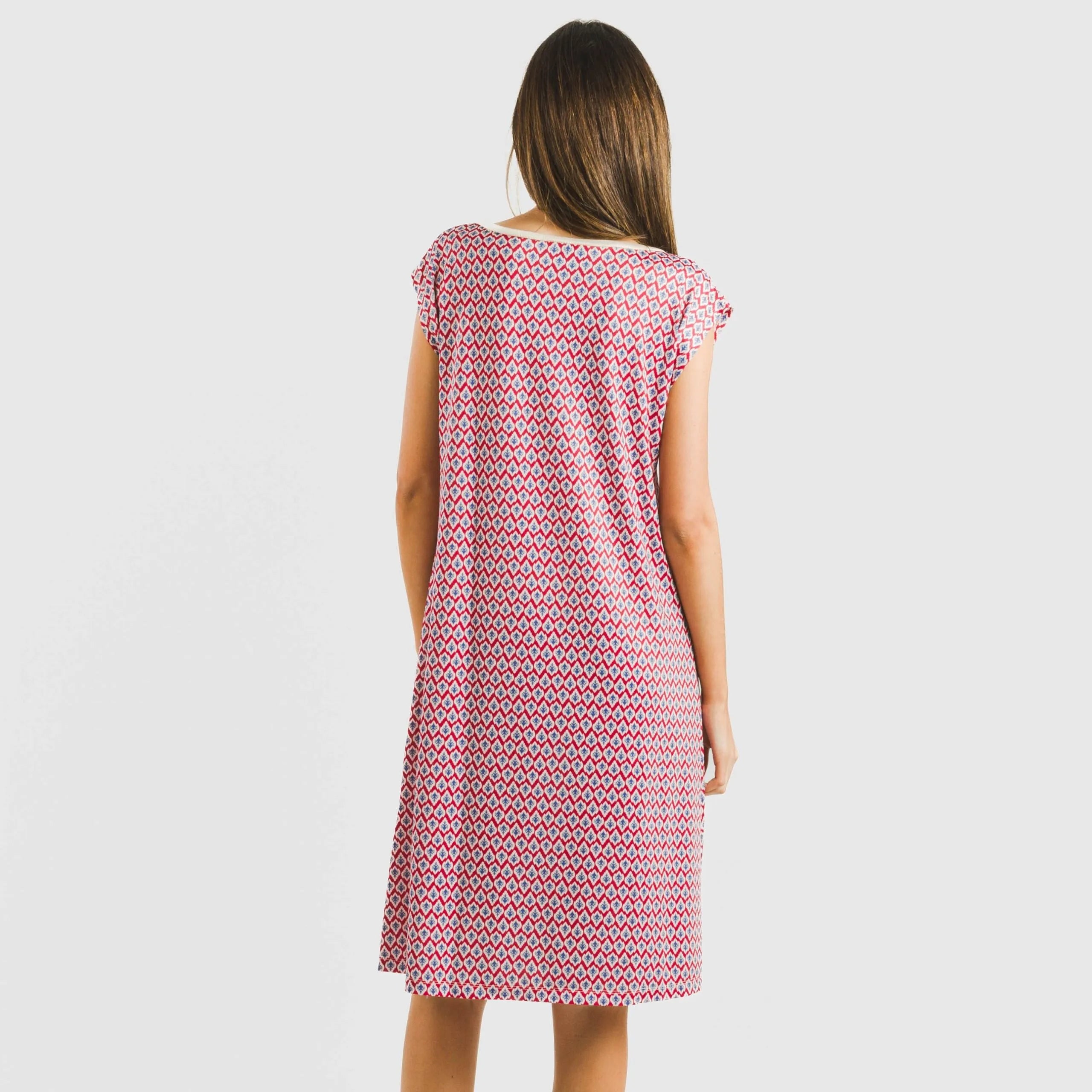 Vestido corto manga fluida soft Arizona burdeos