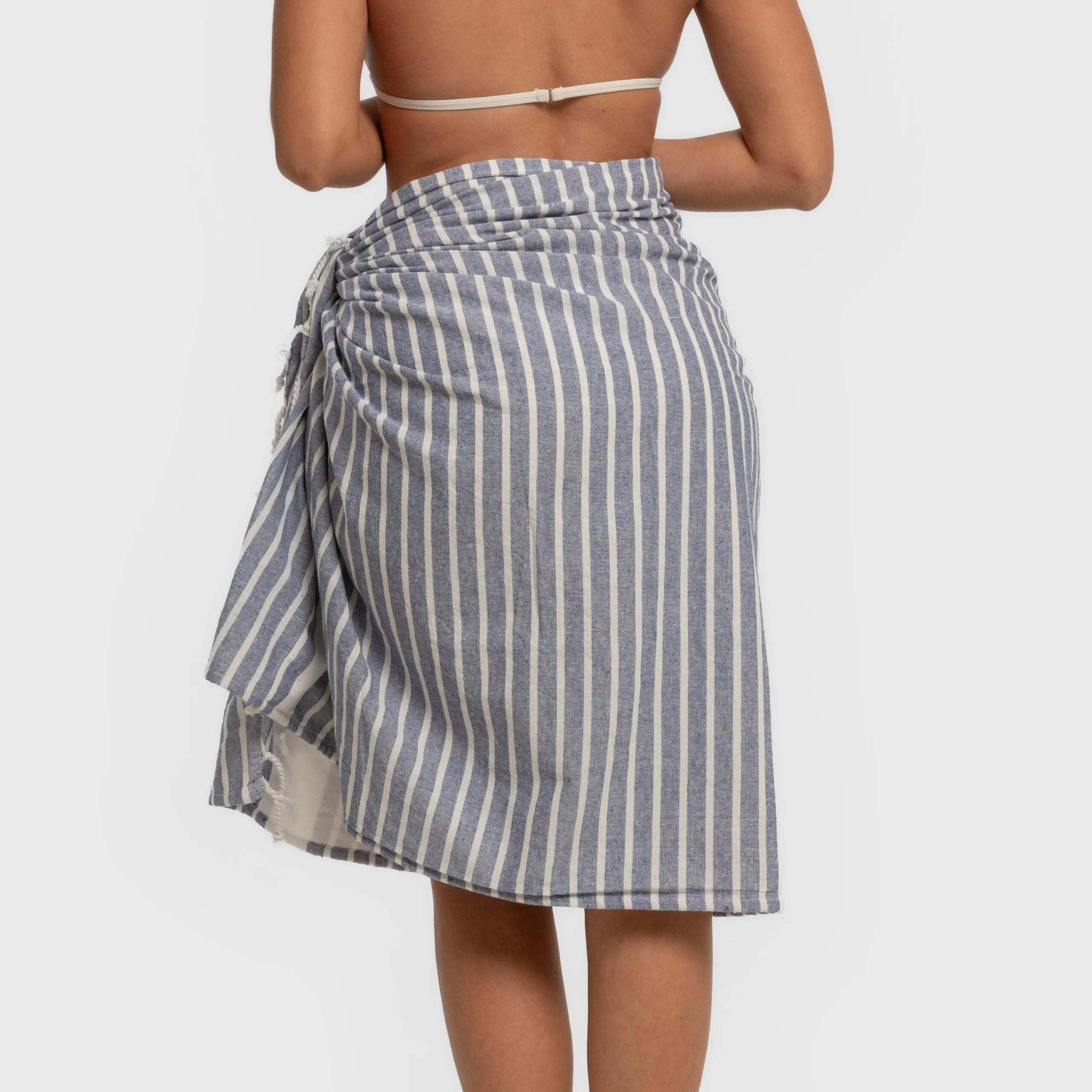 Conjunto de toalha pareô + bolsa de algodão listrada