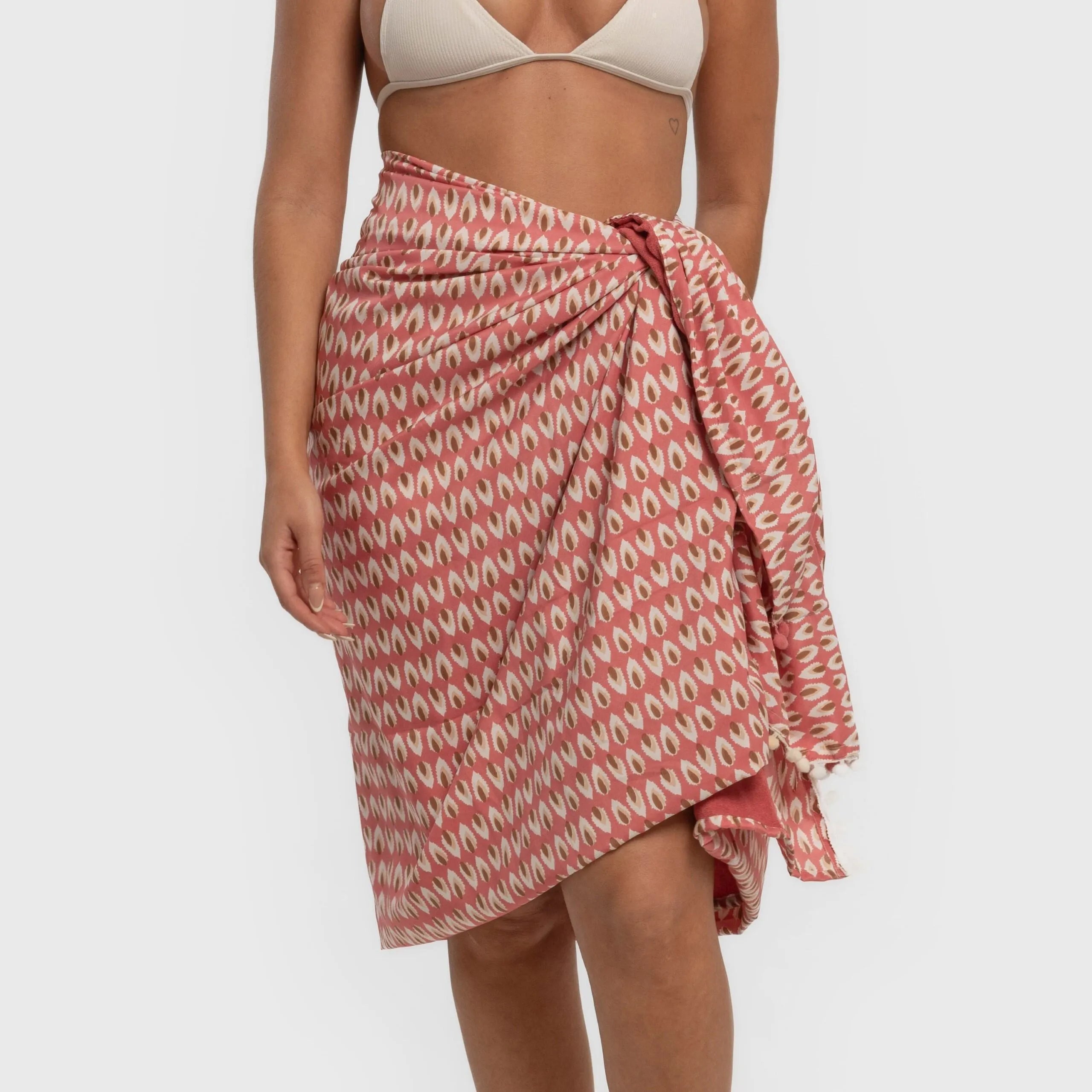 PACK TOALLA PAREO + BOLSO TANA