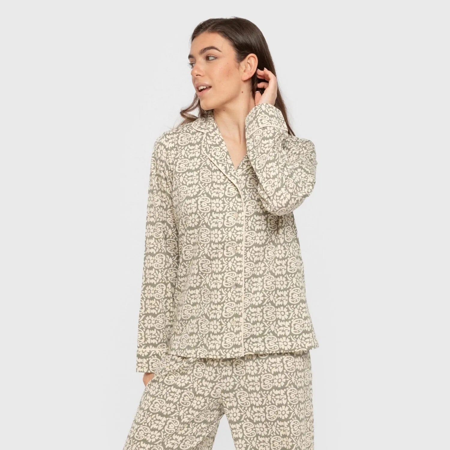 Pijama largo camisero algodón mujer Matilde verde caceria