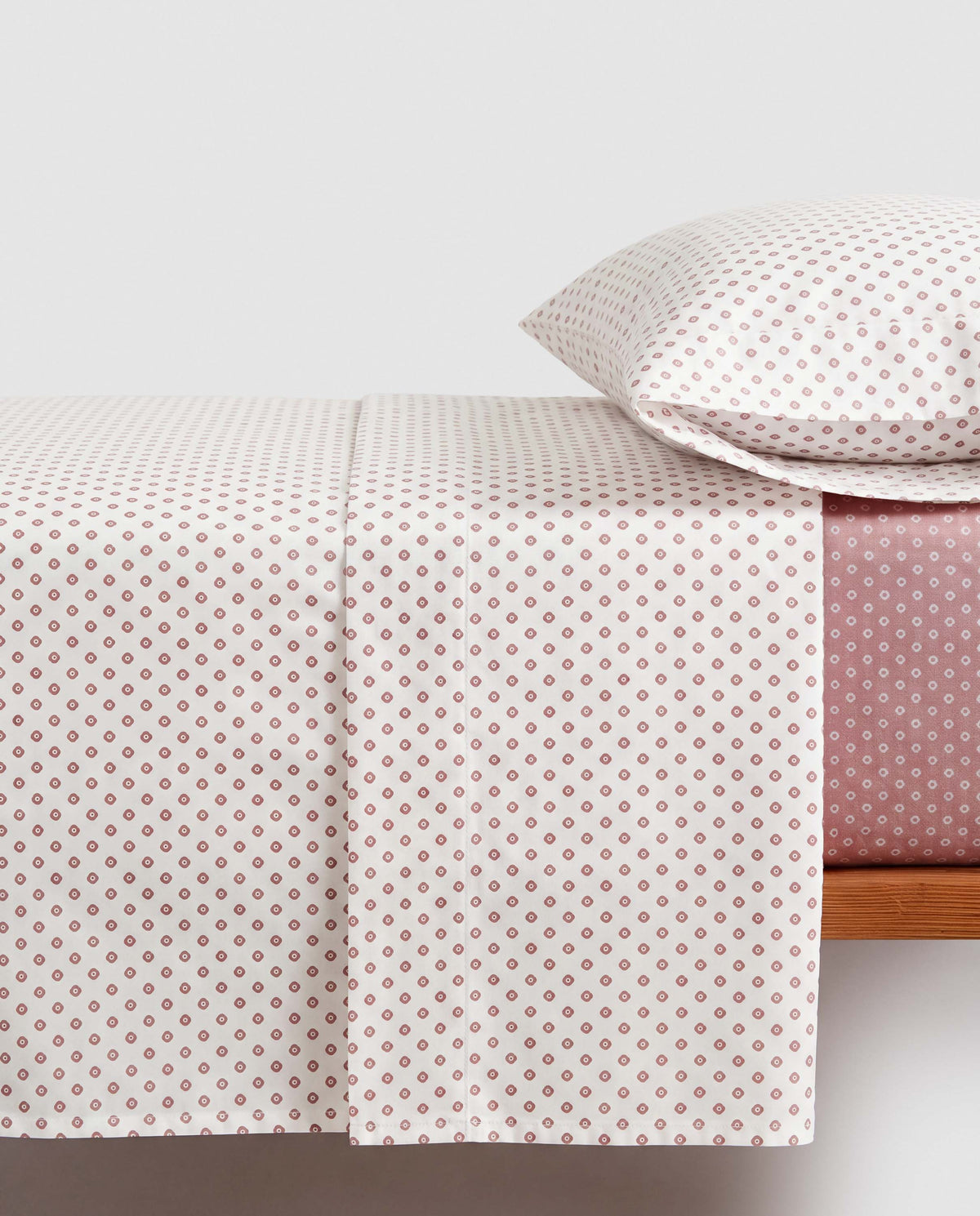 Verso reversible mauve cotton sheet set