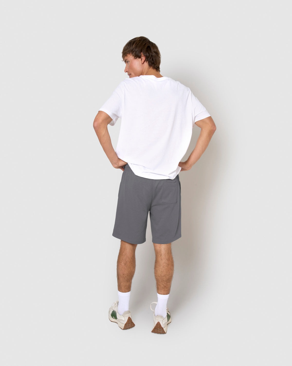 Men's plain basic sports shorts