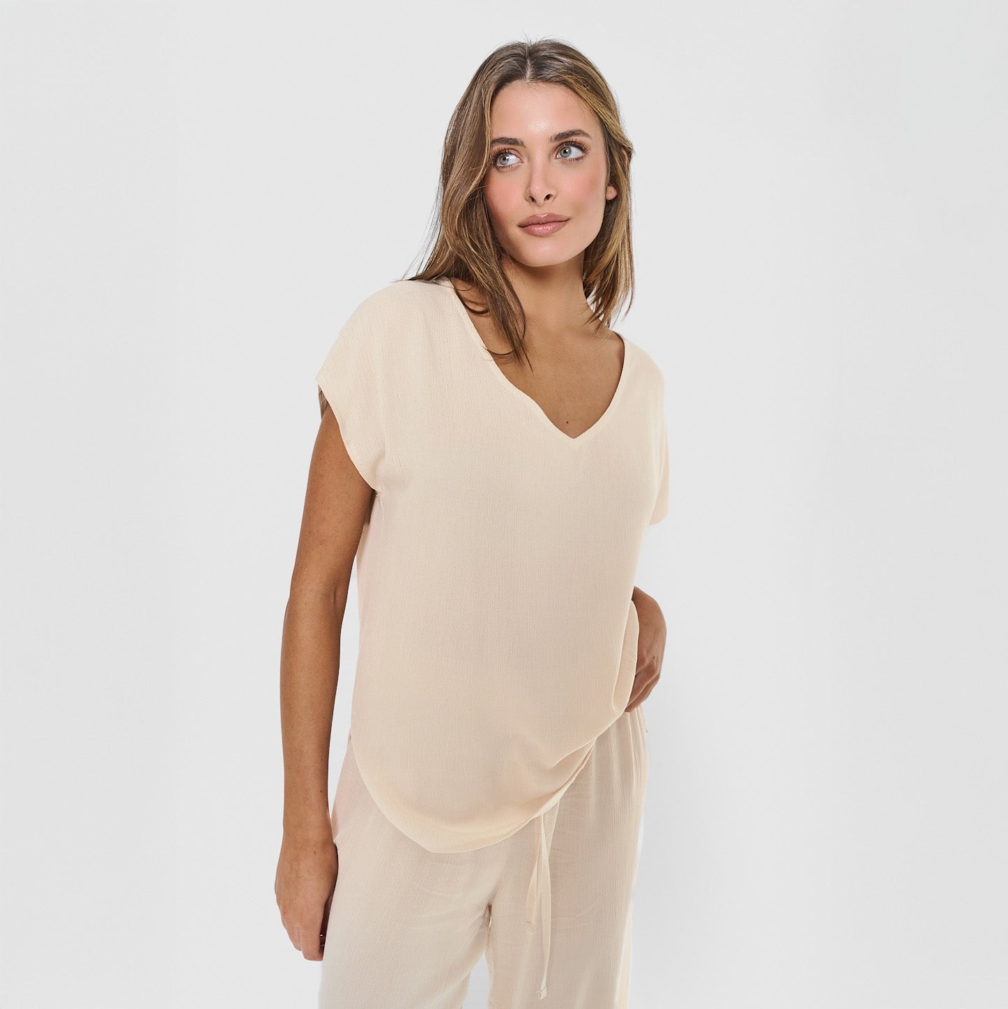 Camisa de mujer de viscosa bambula beige