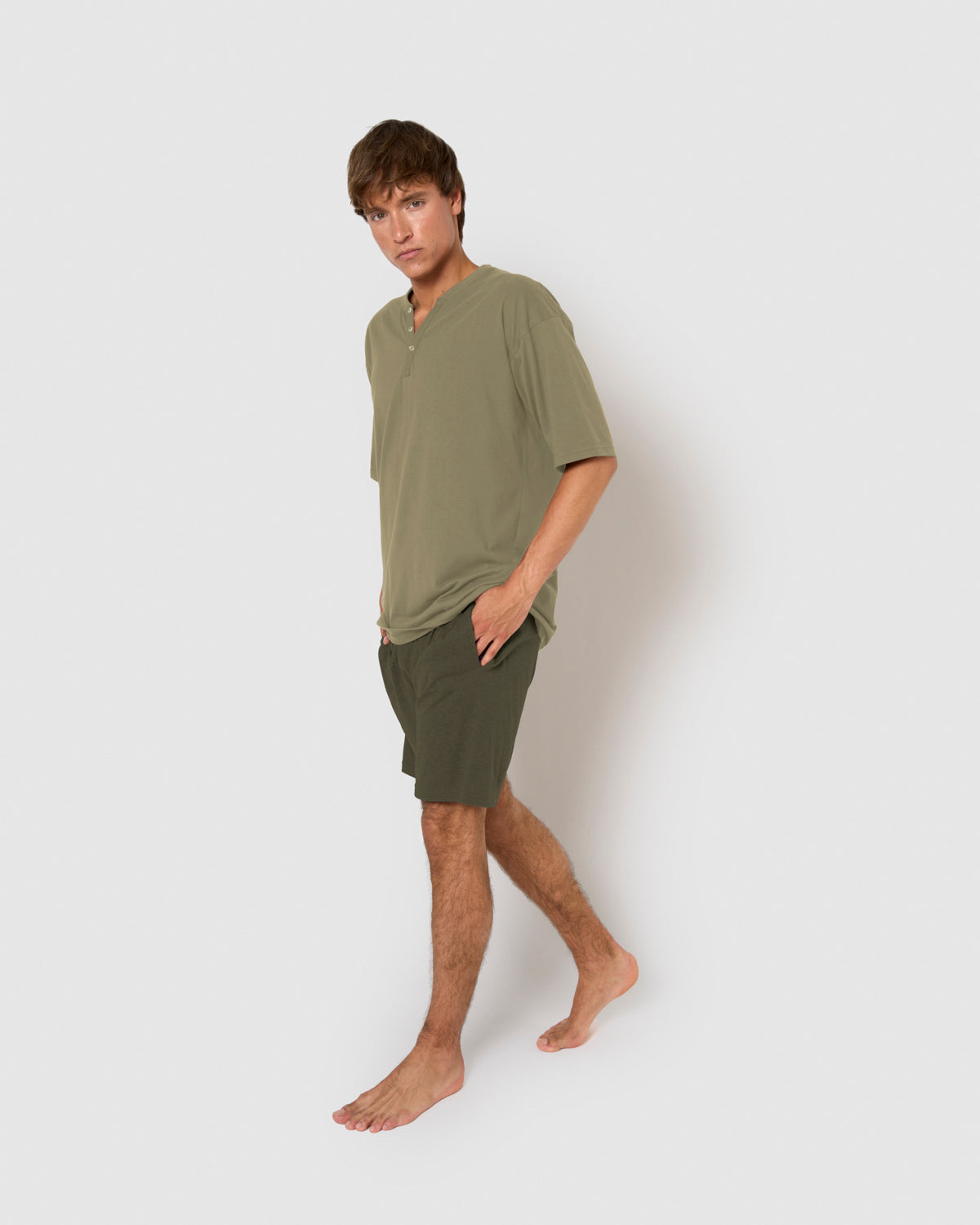 Pijama corto con botones verde claro