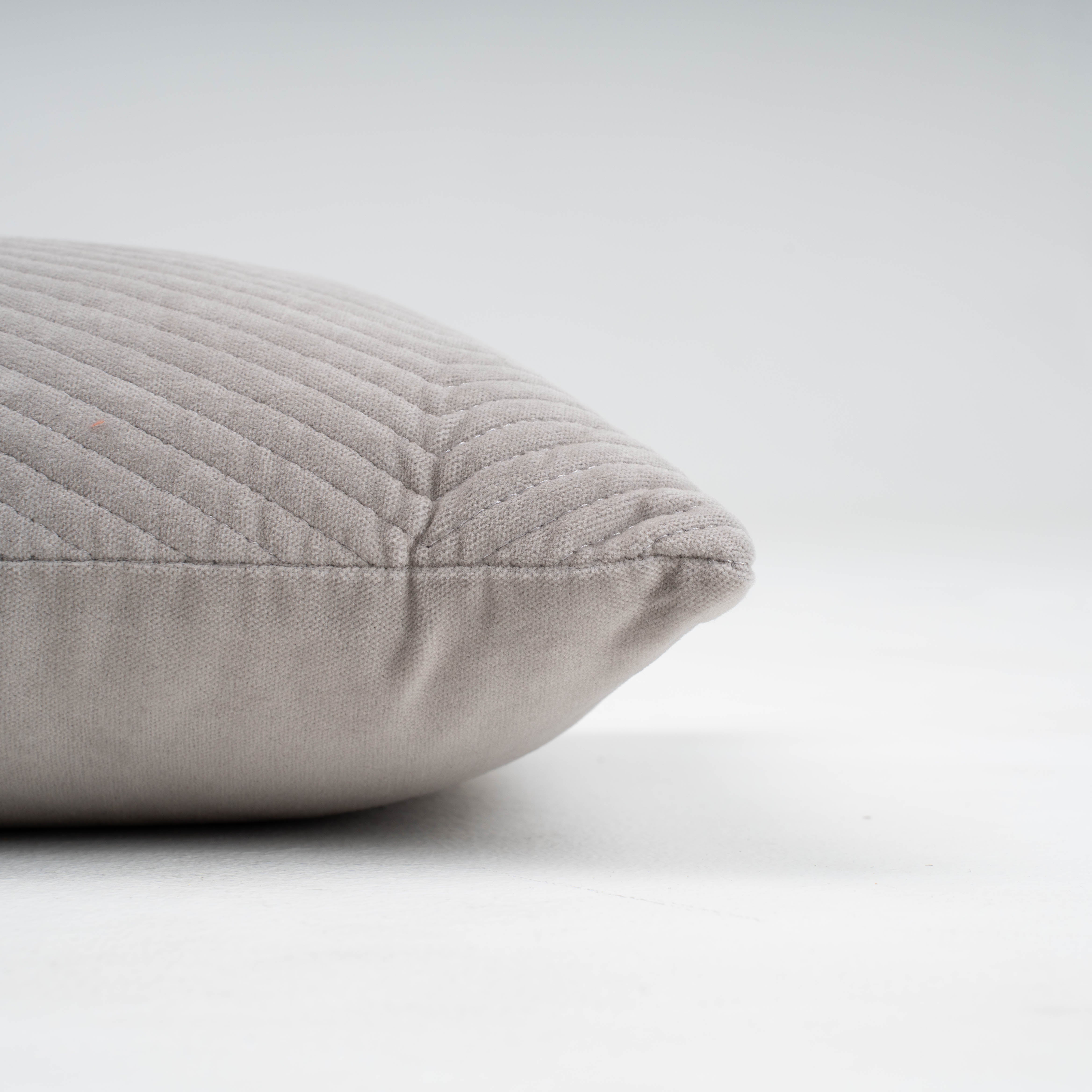 Almofada retangular 30x50 cm, veludo de algodão húngaro cinza claro - capa + enchimento