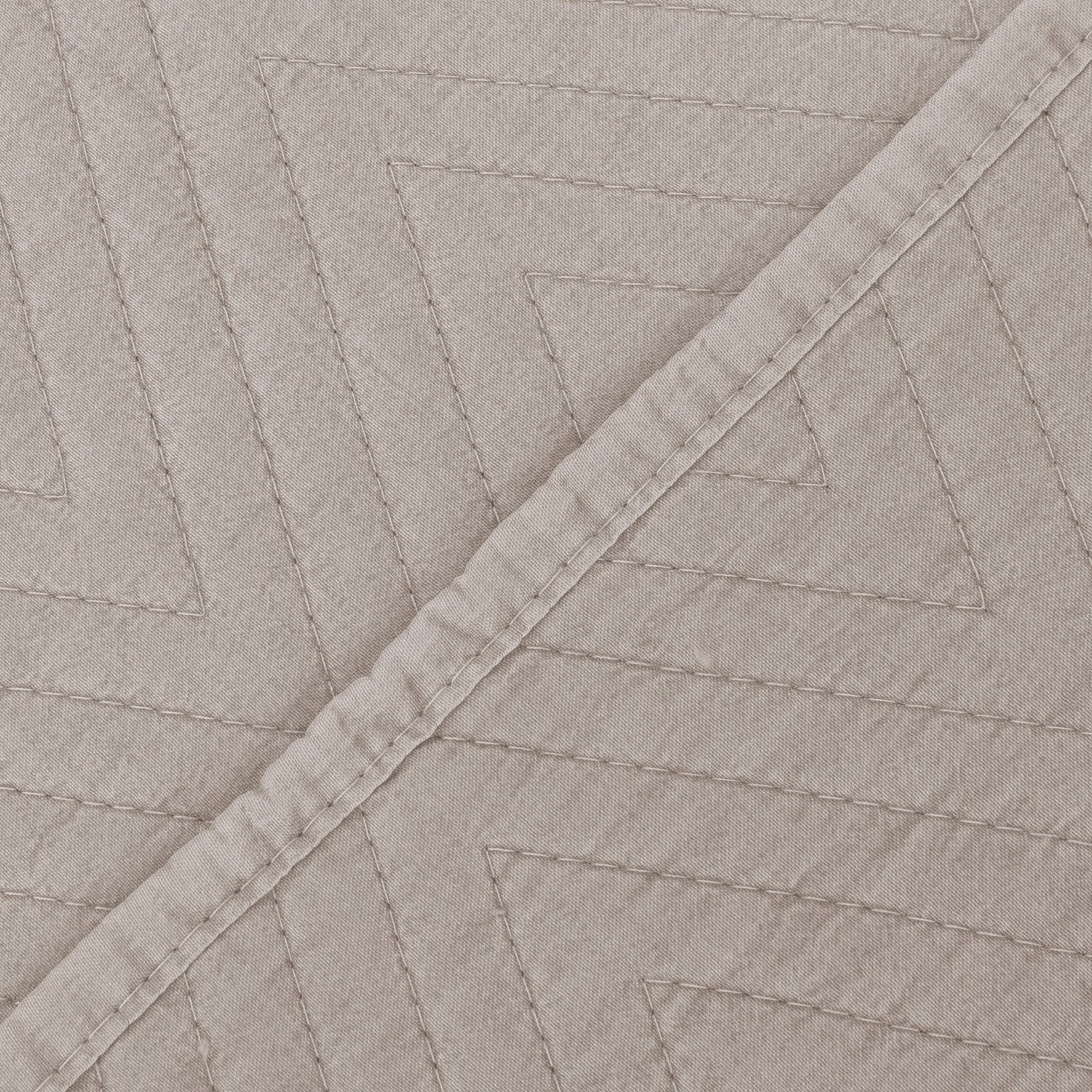 Colcha bouti Hungria efecto desgastado