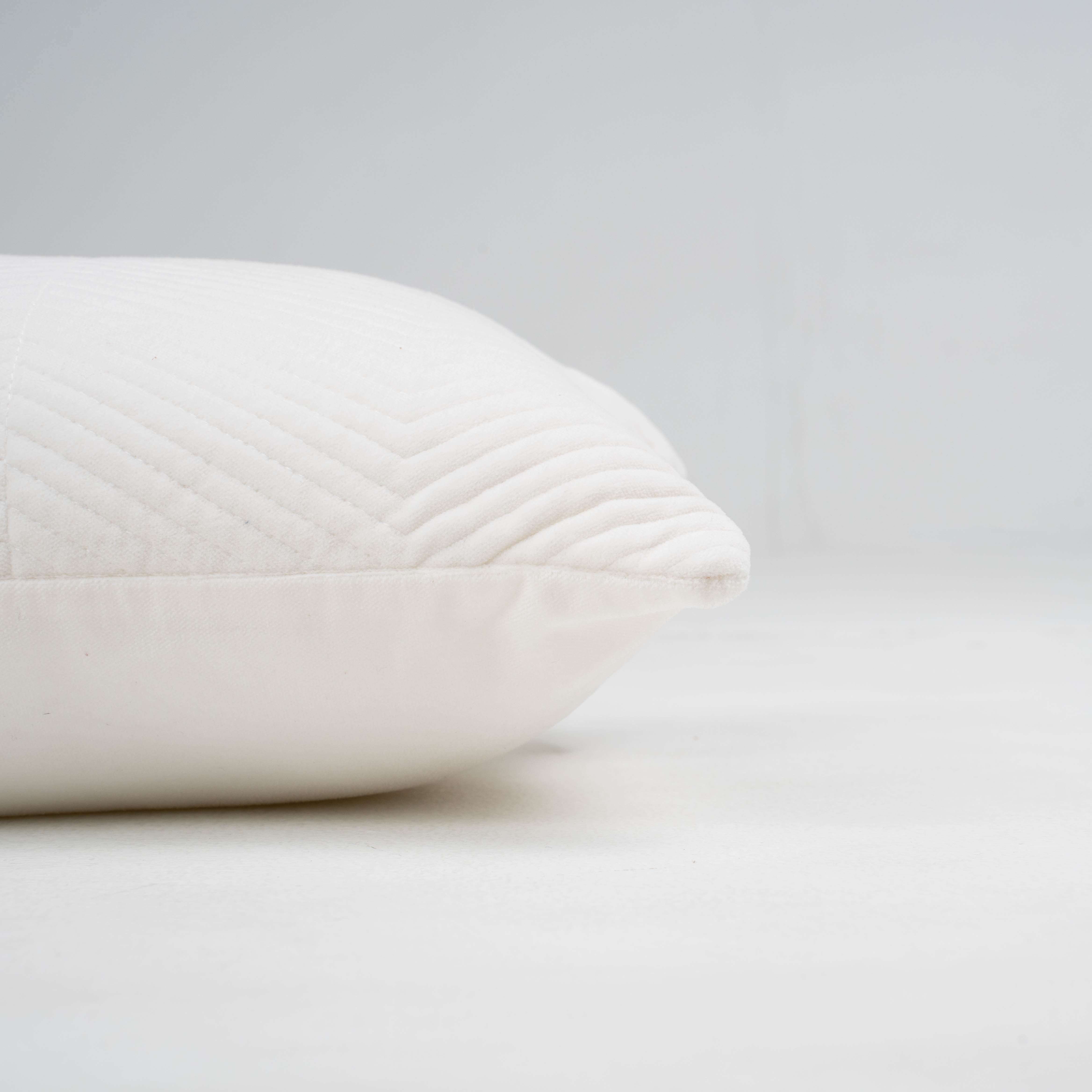 Almofada retangular 30x50 cm em veludo de algodão húngaro branco - capa + enchimento