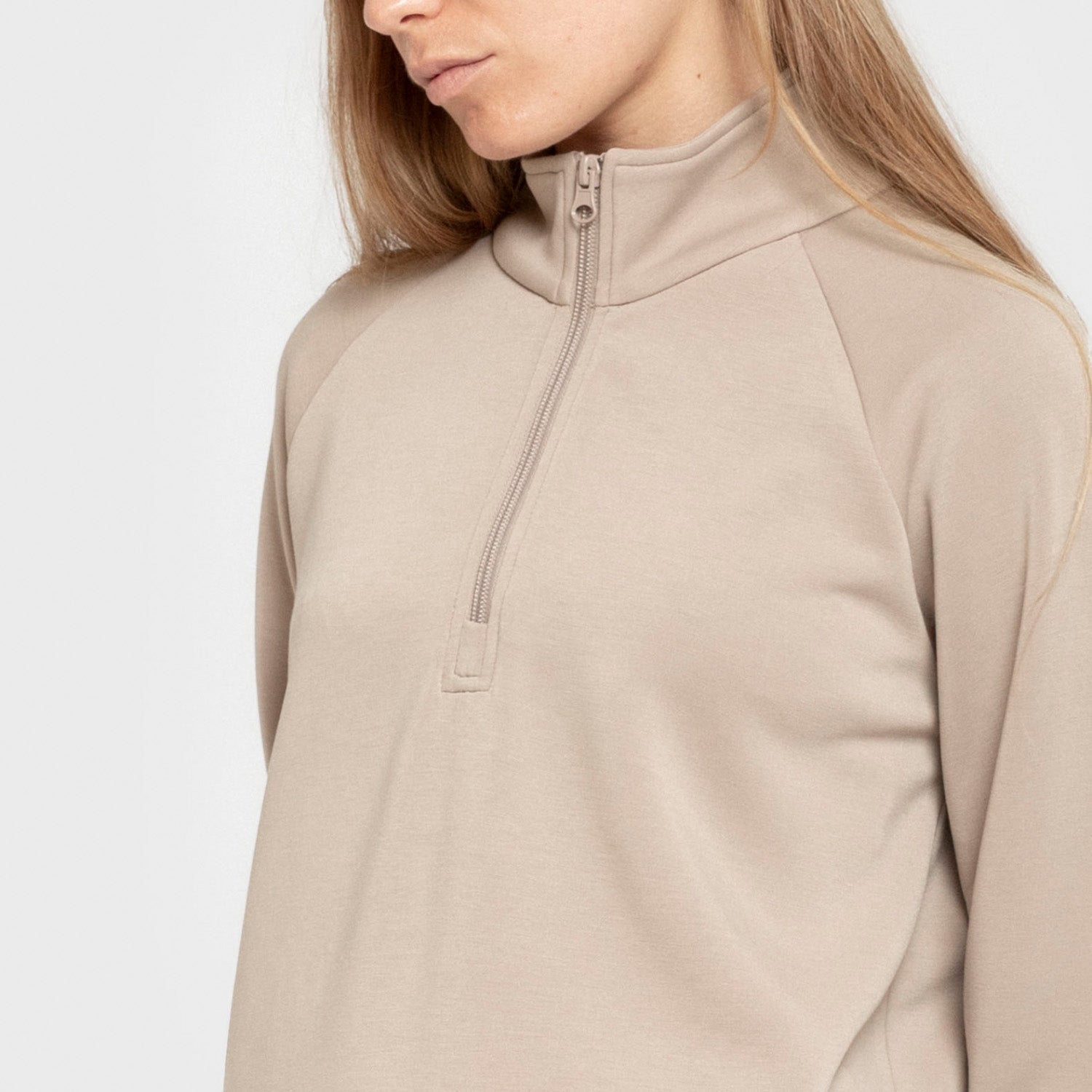 Sudadera media cremallera estilo modal mujer beige