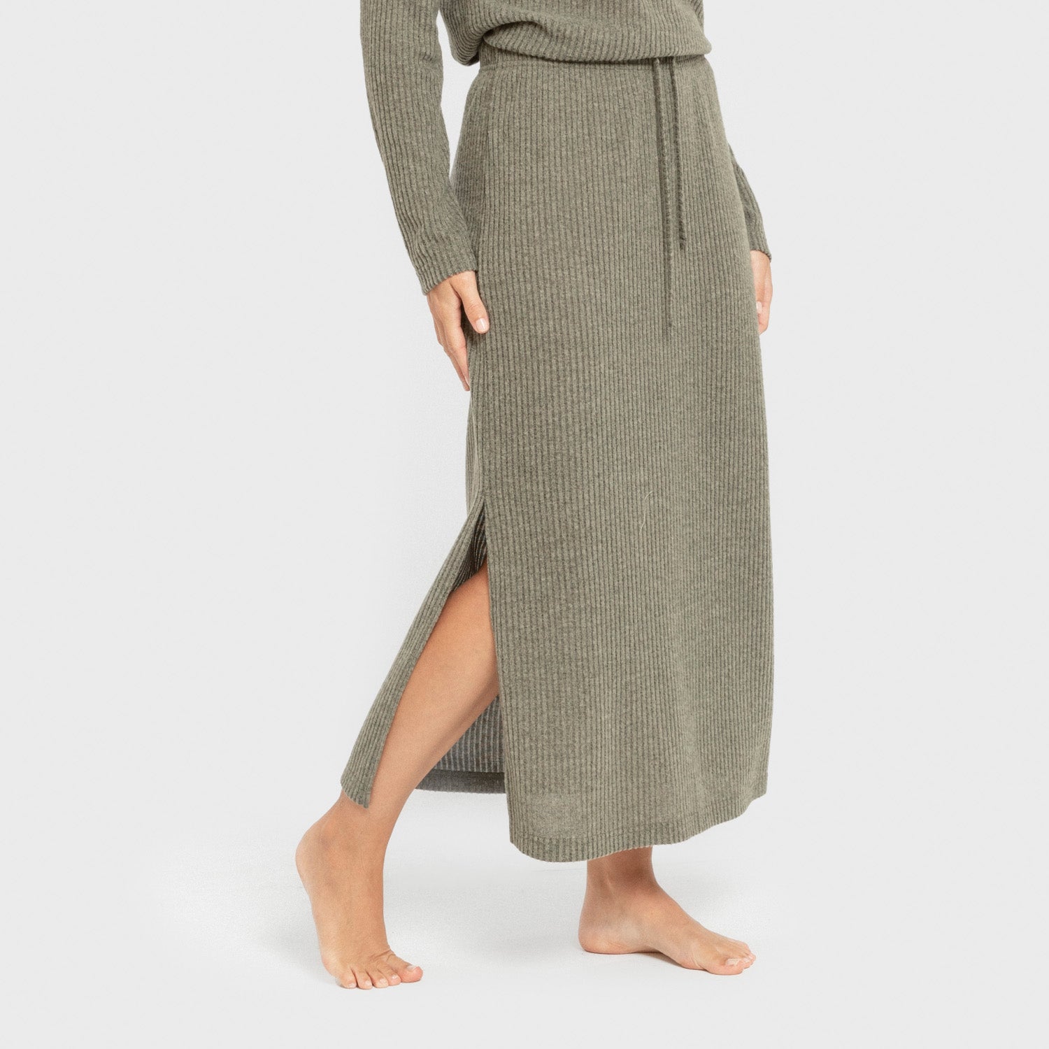 Falda midi rib canalé mujer