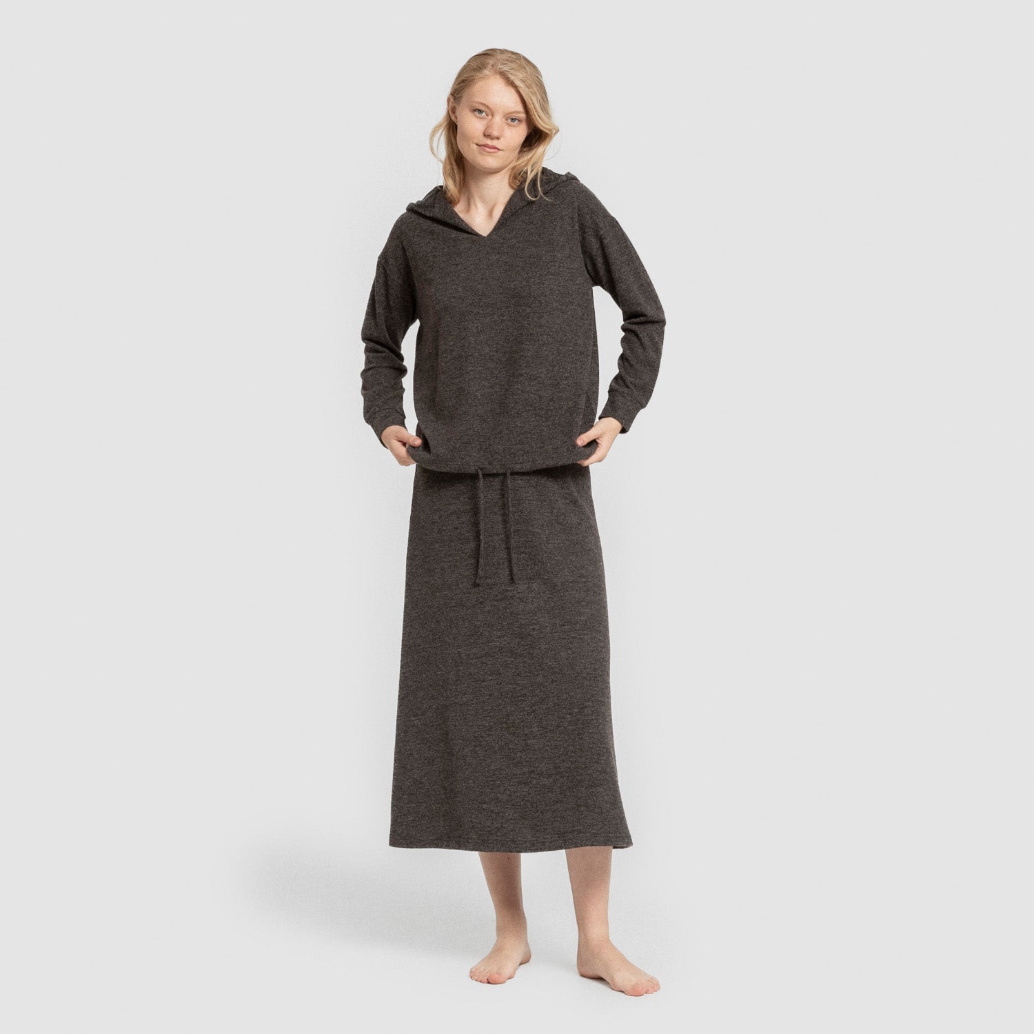 Falda midi evase new punto extra suave