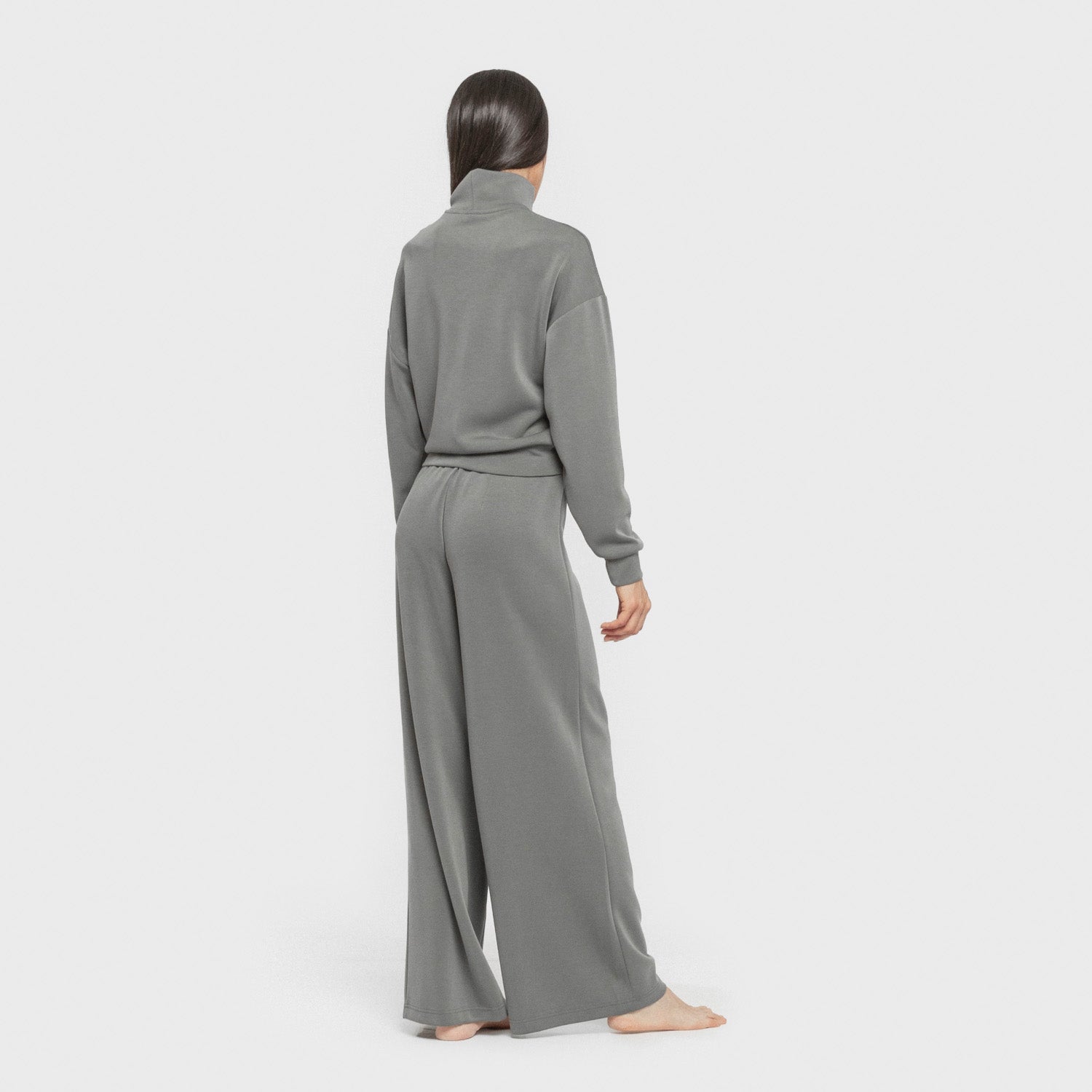 Pantalón largo pinzas estilo modal mujer