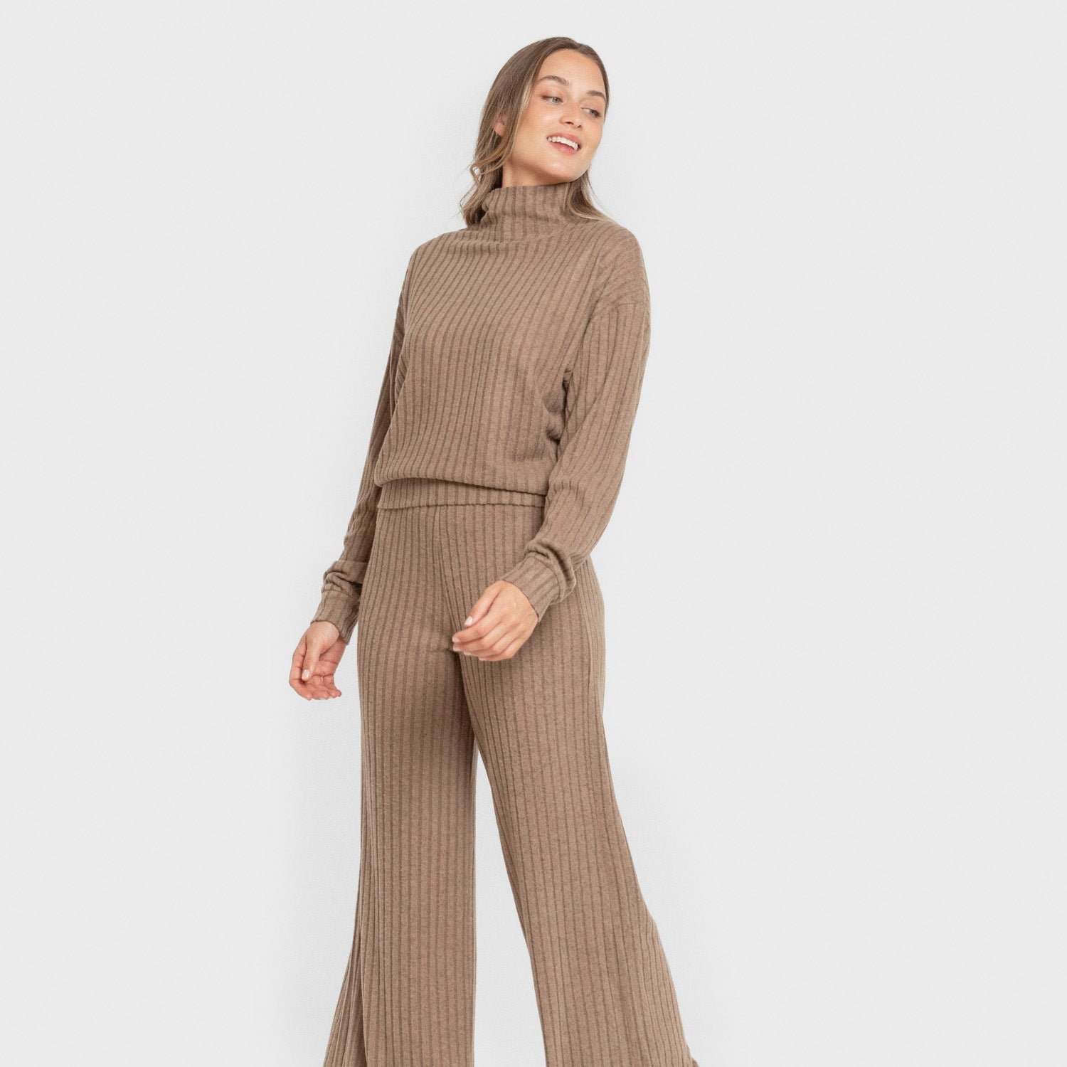 Pantalón largo ancho 4x2 canalé mujer