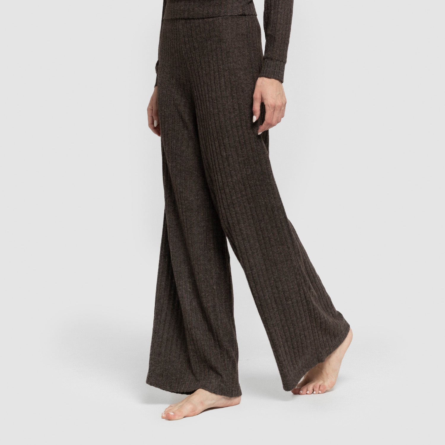 Pantalón largo ancho 4x2 canalé mujer