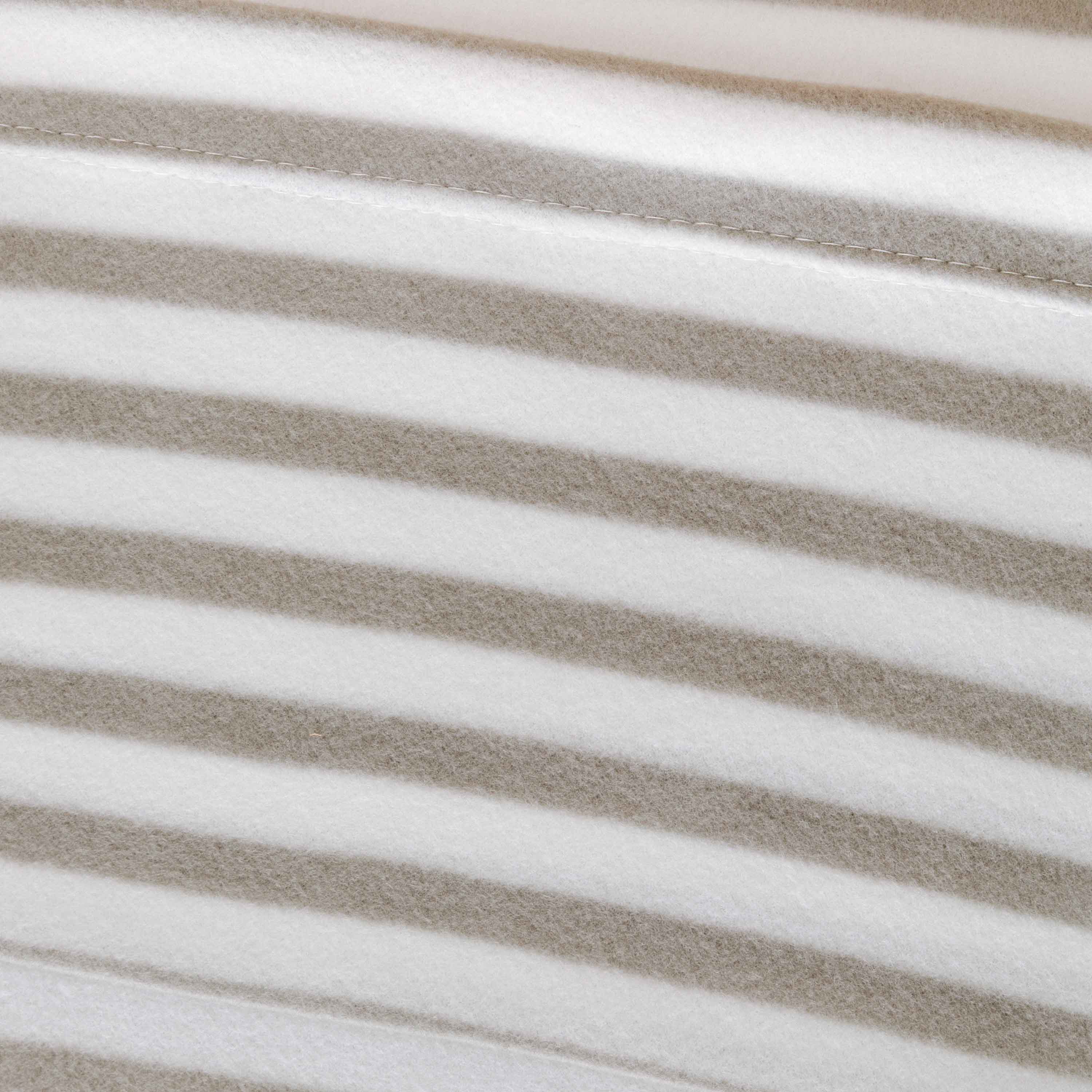 Juego de sábanas pirineo Raya Avilés verde seco