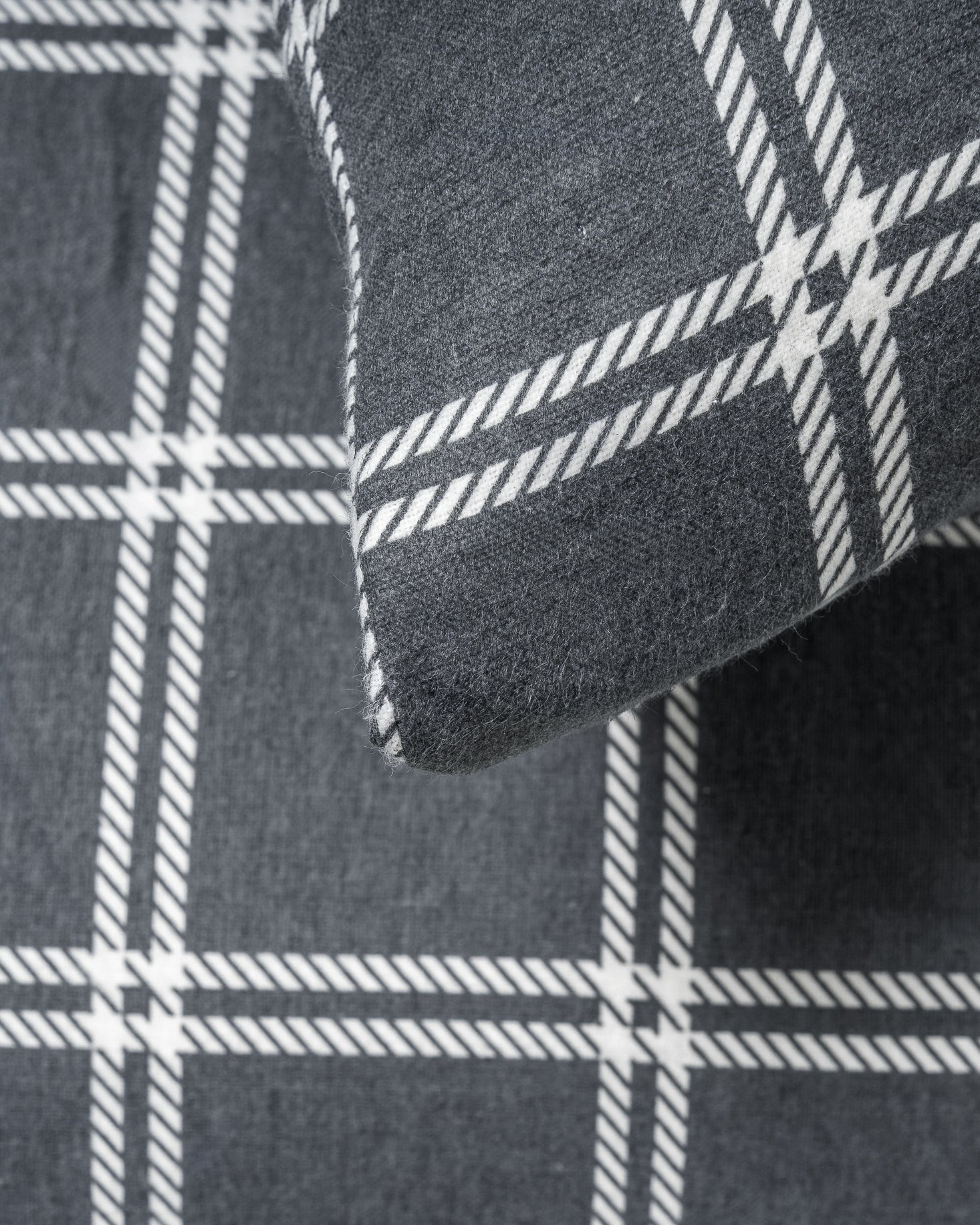 Capa de edredão de flanela Quadro Nitari cinzento-claro