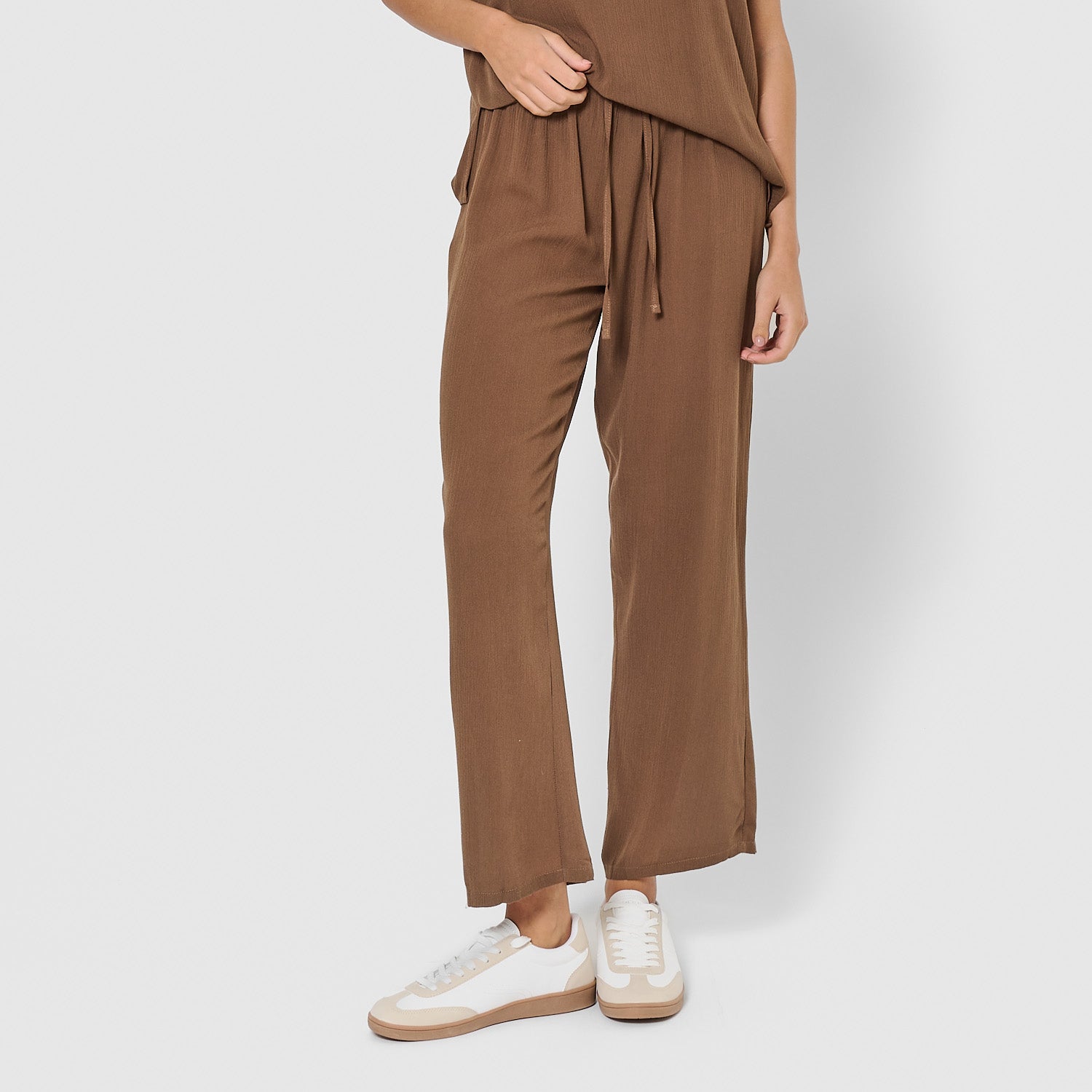 Pantalón largo de mujer de viscosa bambula marrón