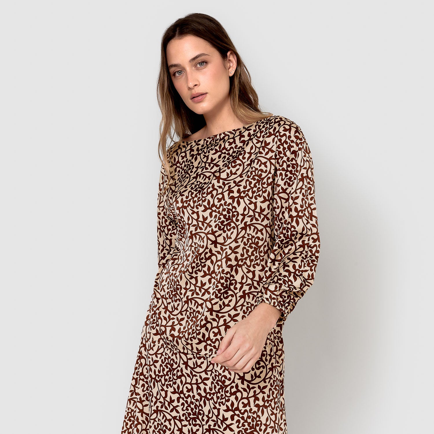 chemisier en satin marron