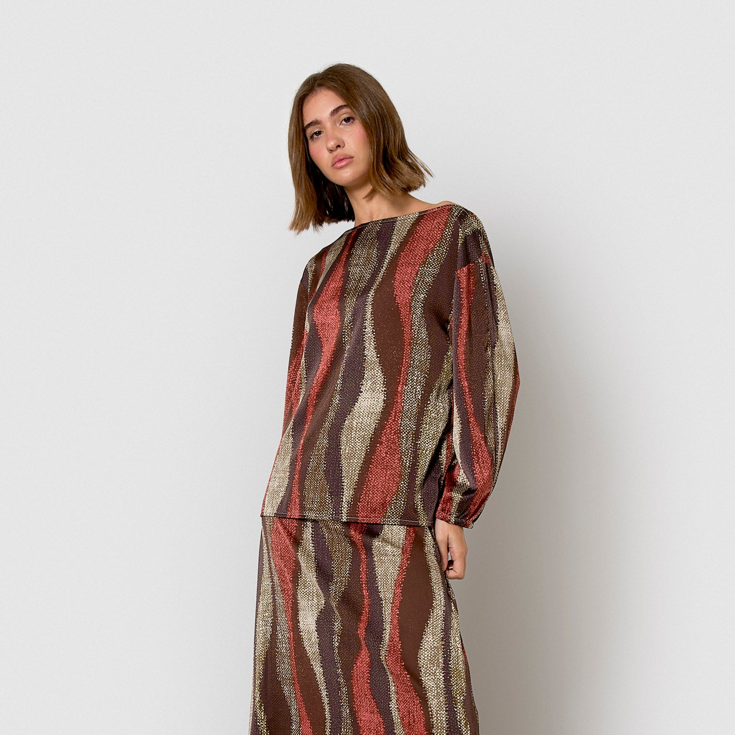 boat neck blouse, satin, green hunting skirt