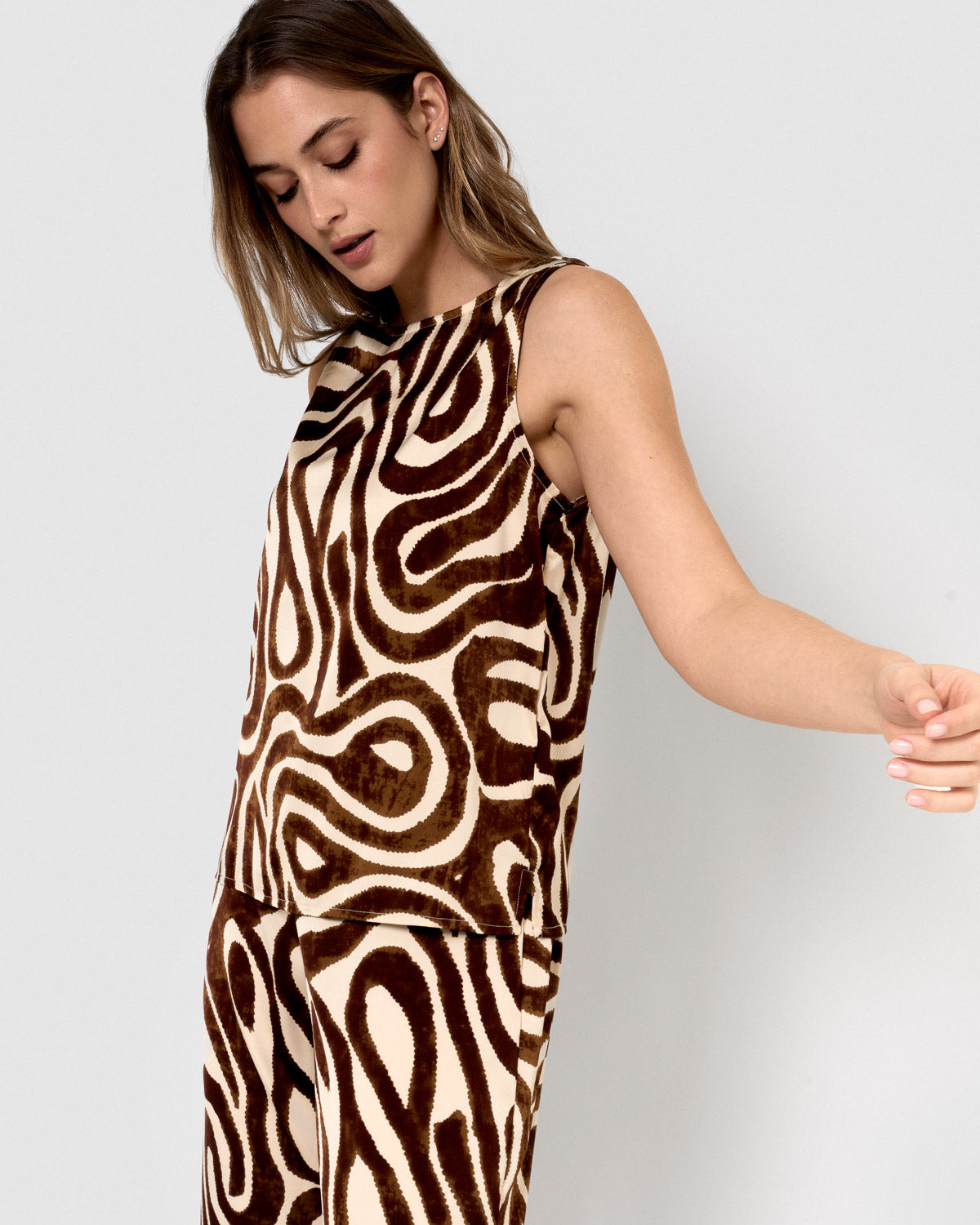 Set satinado sakura marrón