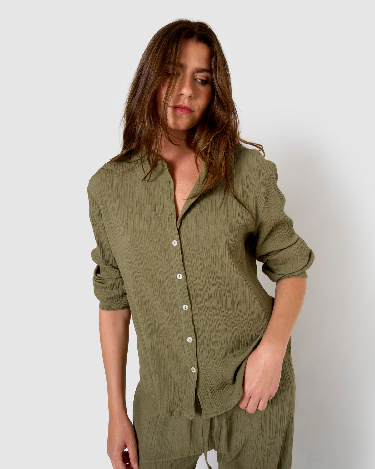 Camisa algodón lino verde cacería