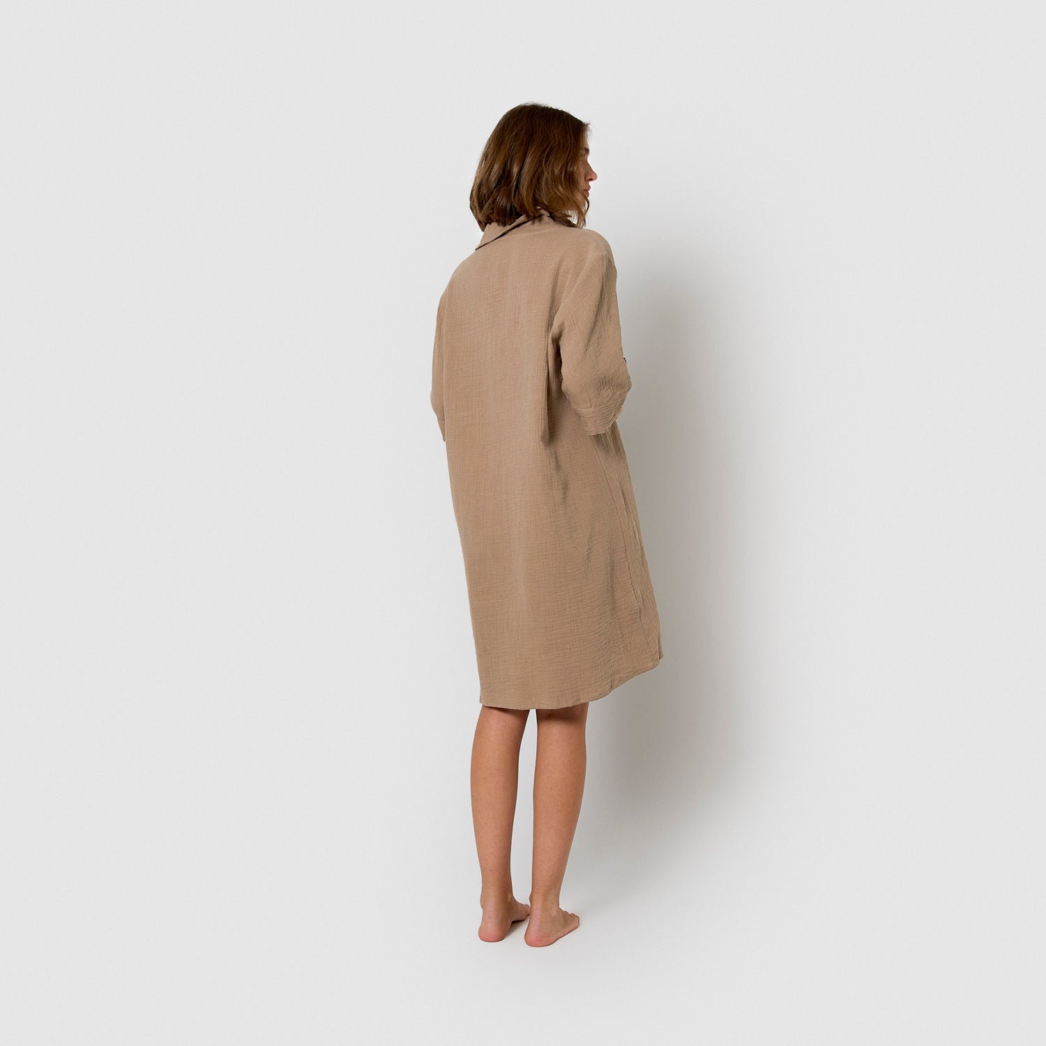 Vestido curto de musselina com forro de corda