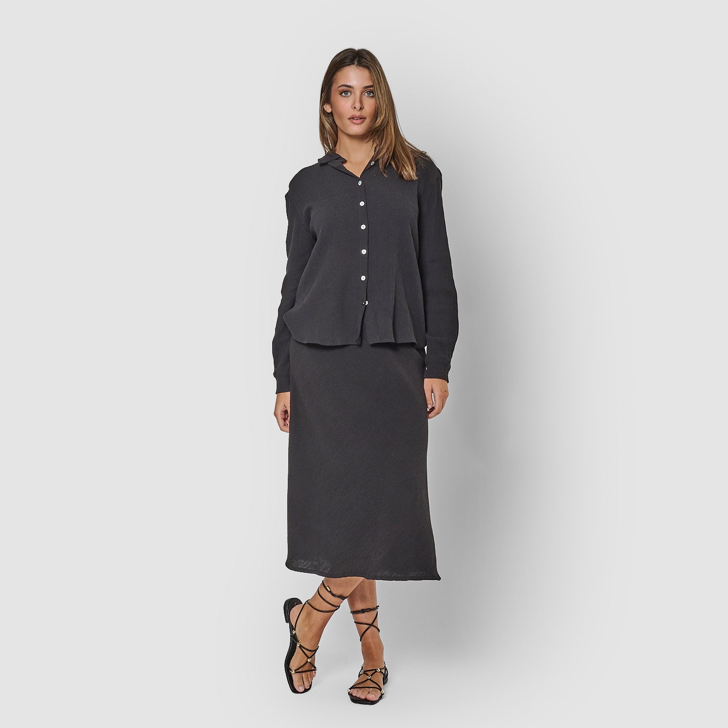 Falda midi evasé de algodón flex negro