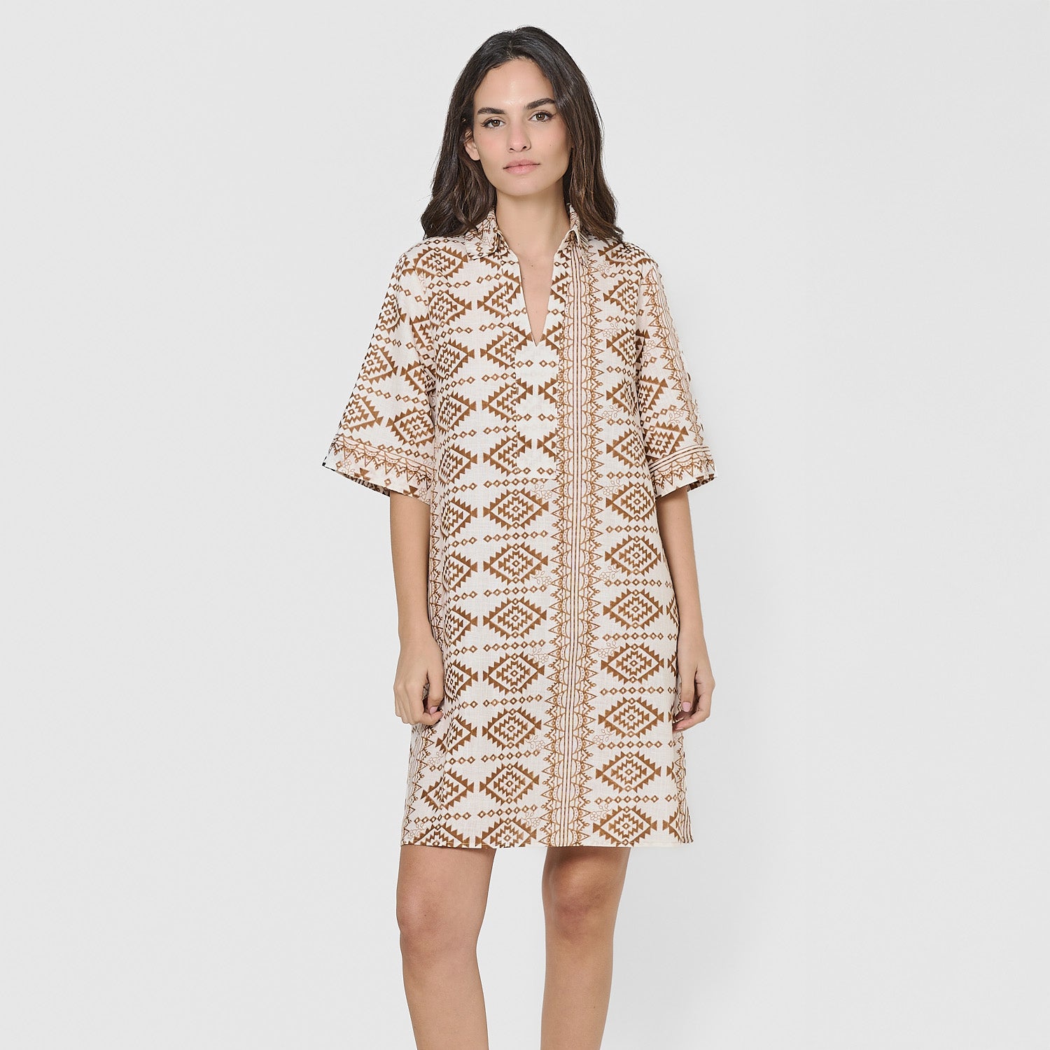 Vestido corto camisero hilo bora marrón