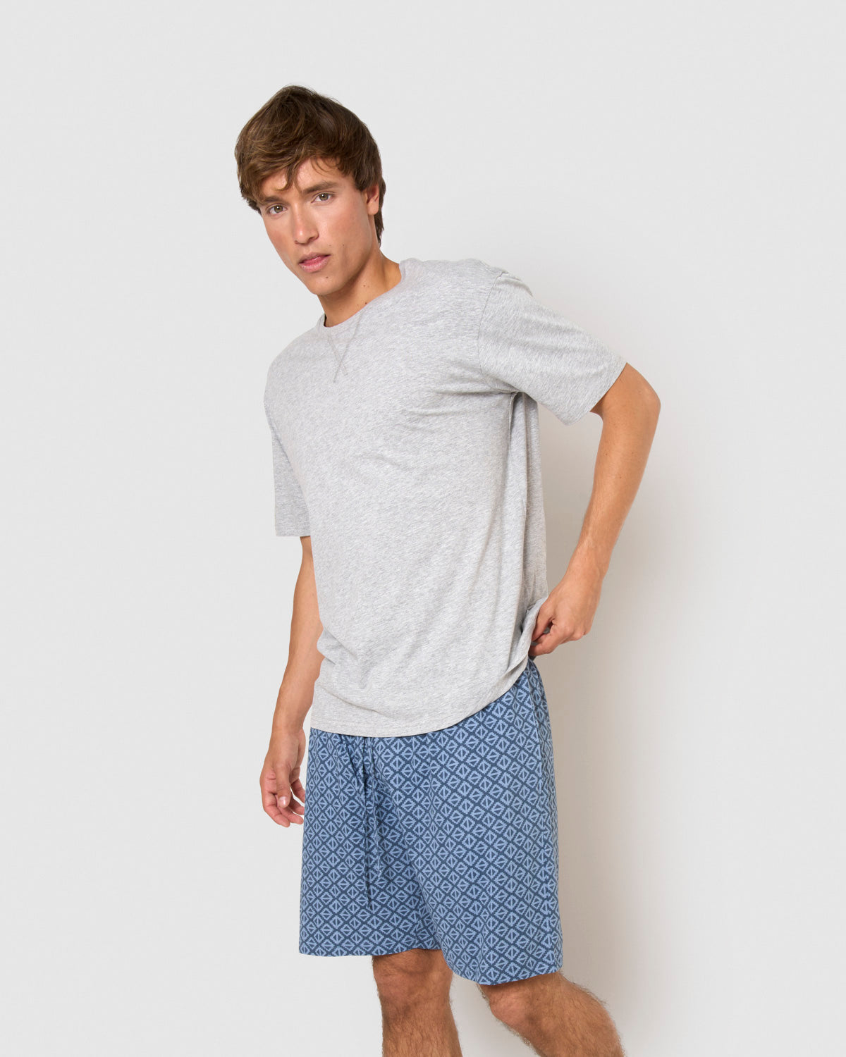 Pijama corto algodón moreno gris