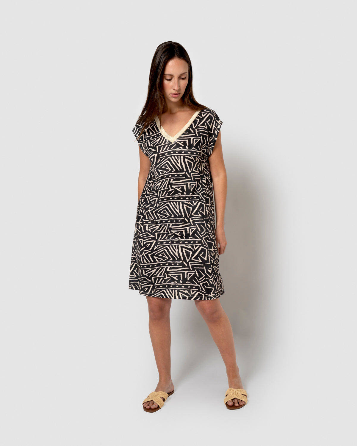 Vestido corto soft varanasi negro