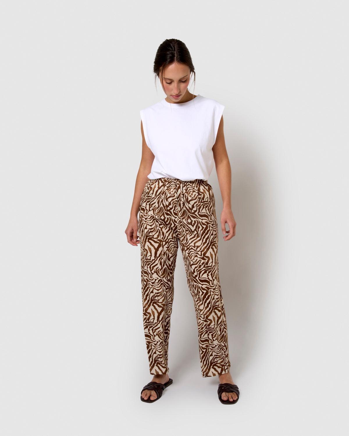 Calças de viscose marrom Marion