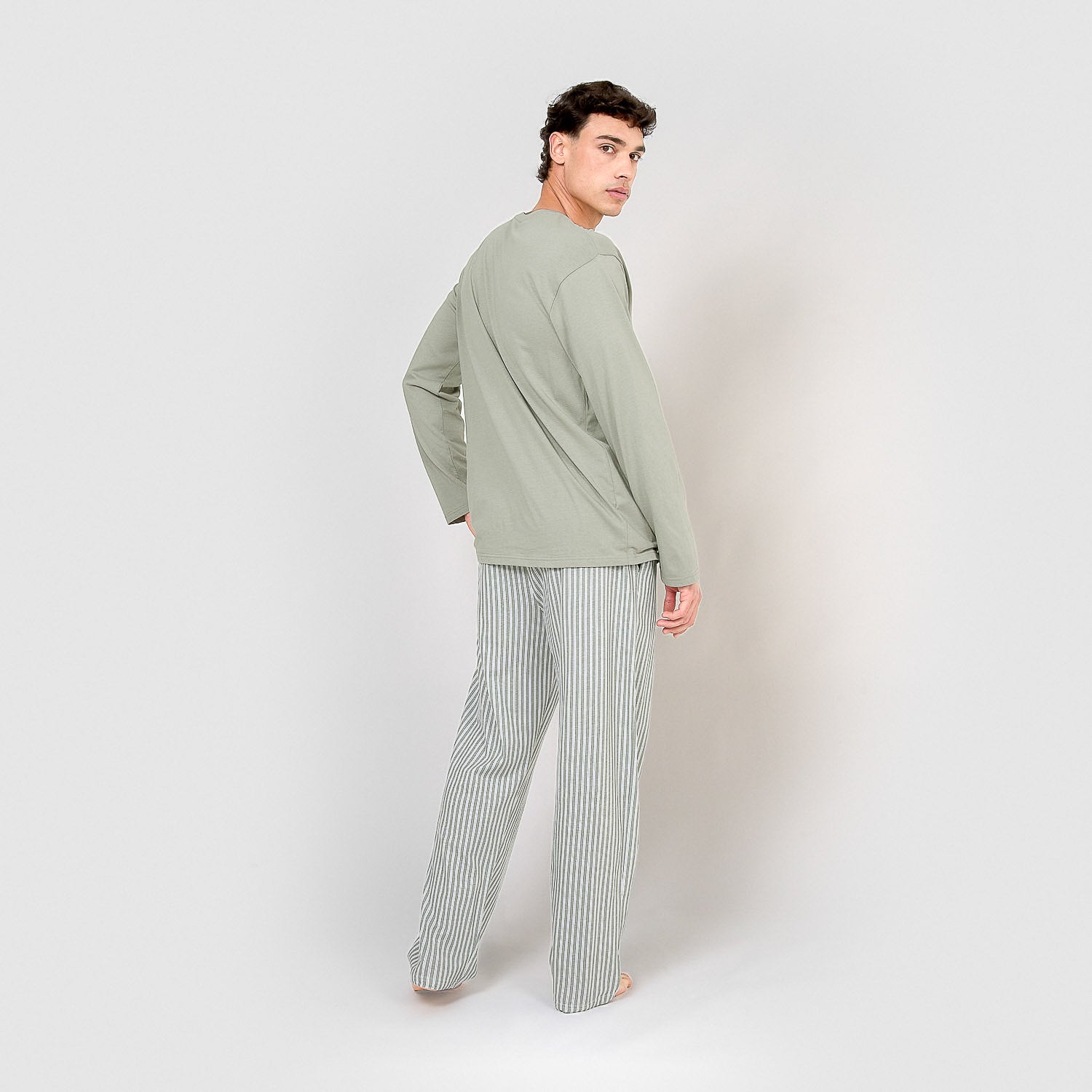 Pigiama lungo di cotone verde