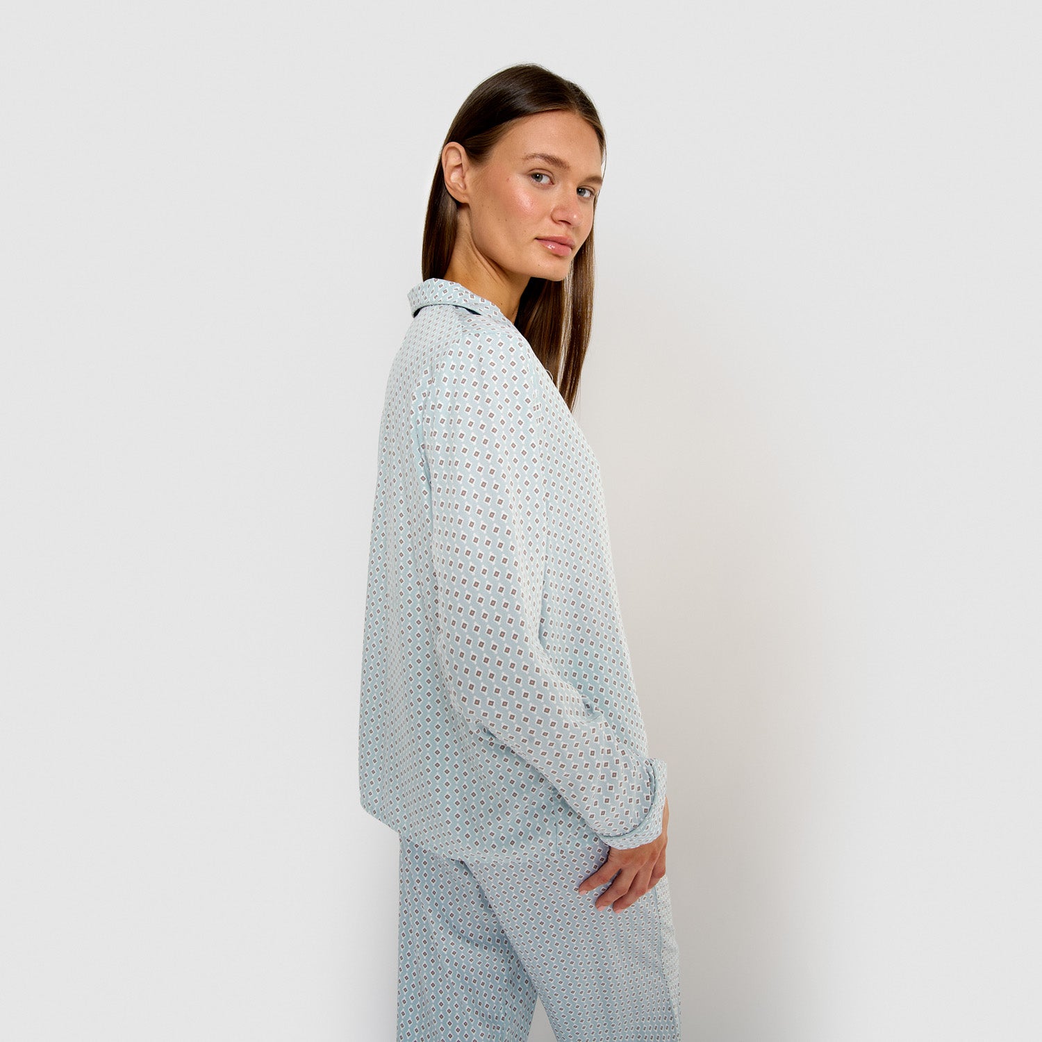Sassy light blue viscose shirt-style long pajamas
