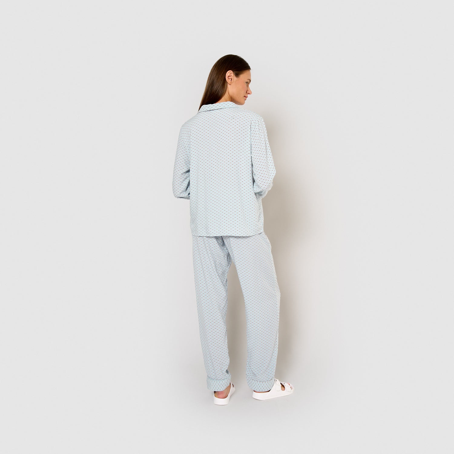 Sassy light blue viscose shirt-style long pajamas