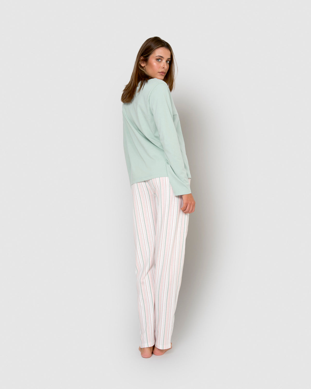 Pyjama long en coton bleu sarcelle serein avec col en V
