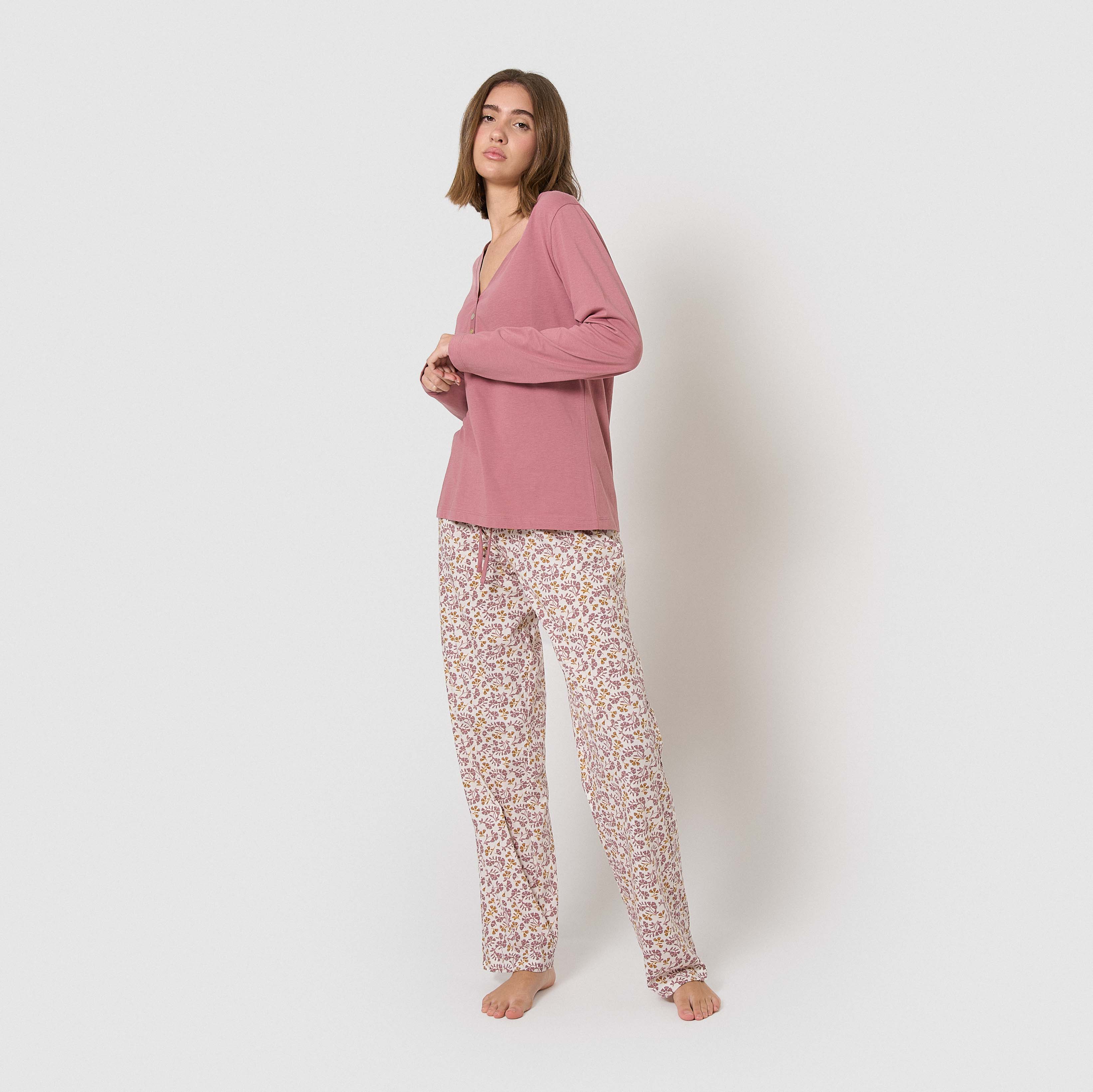 Pijama largo de algodón con escote pico selvana rosa