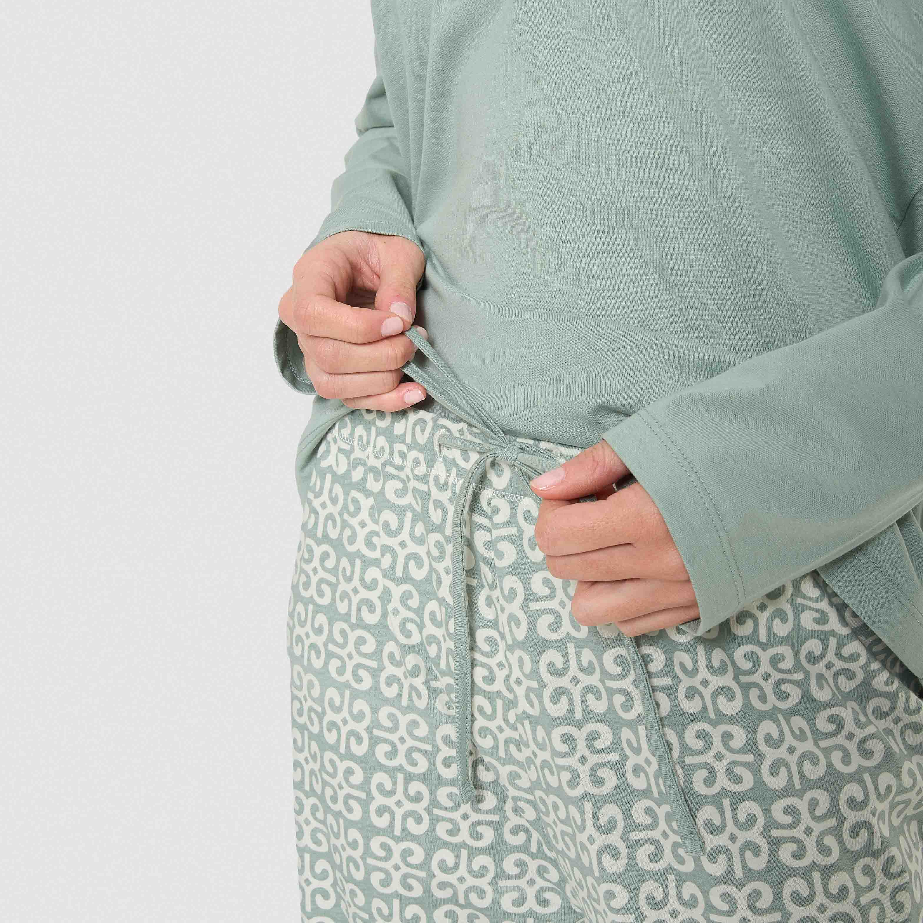 Pijama longo de algodão verde Tiffany Sagitário com decote em V