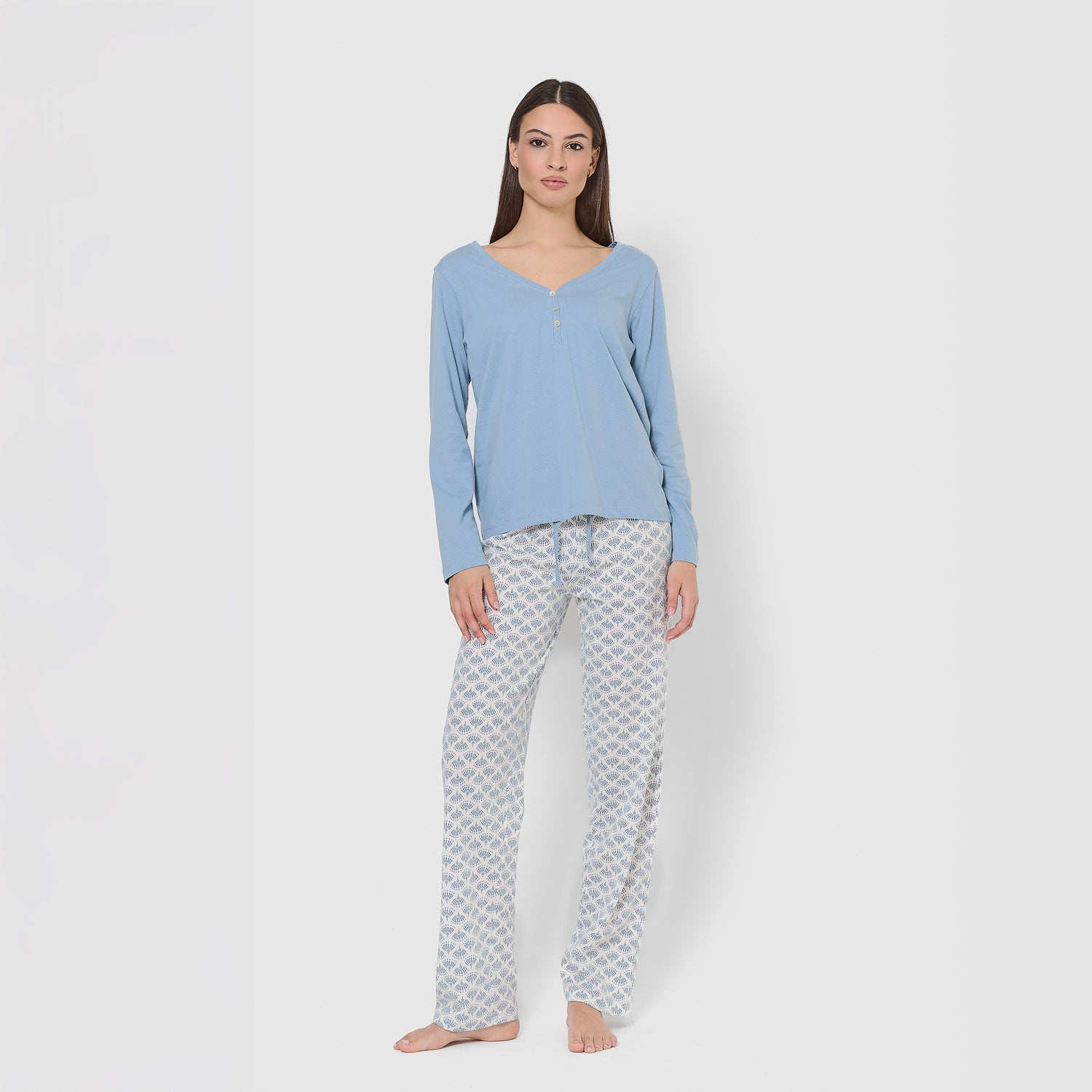 Pijama largo de algodón con escote pico arubi azul