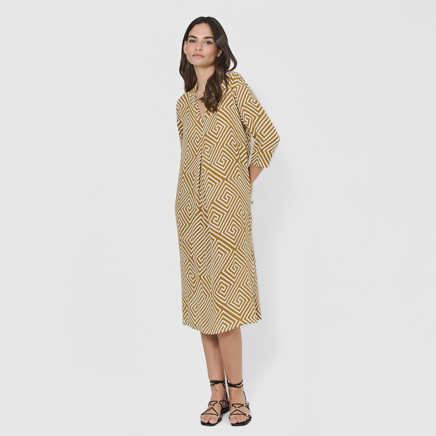Vestido midi bambula detalles plisados sabina verde